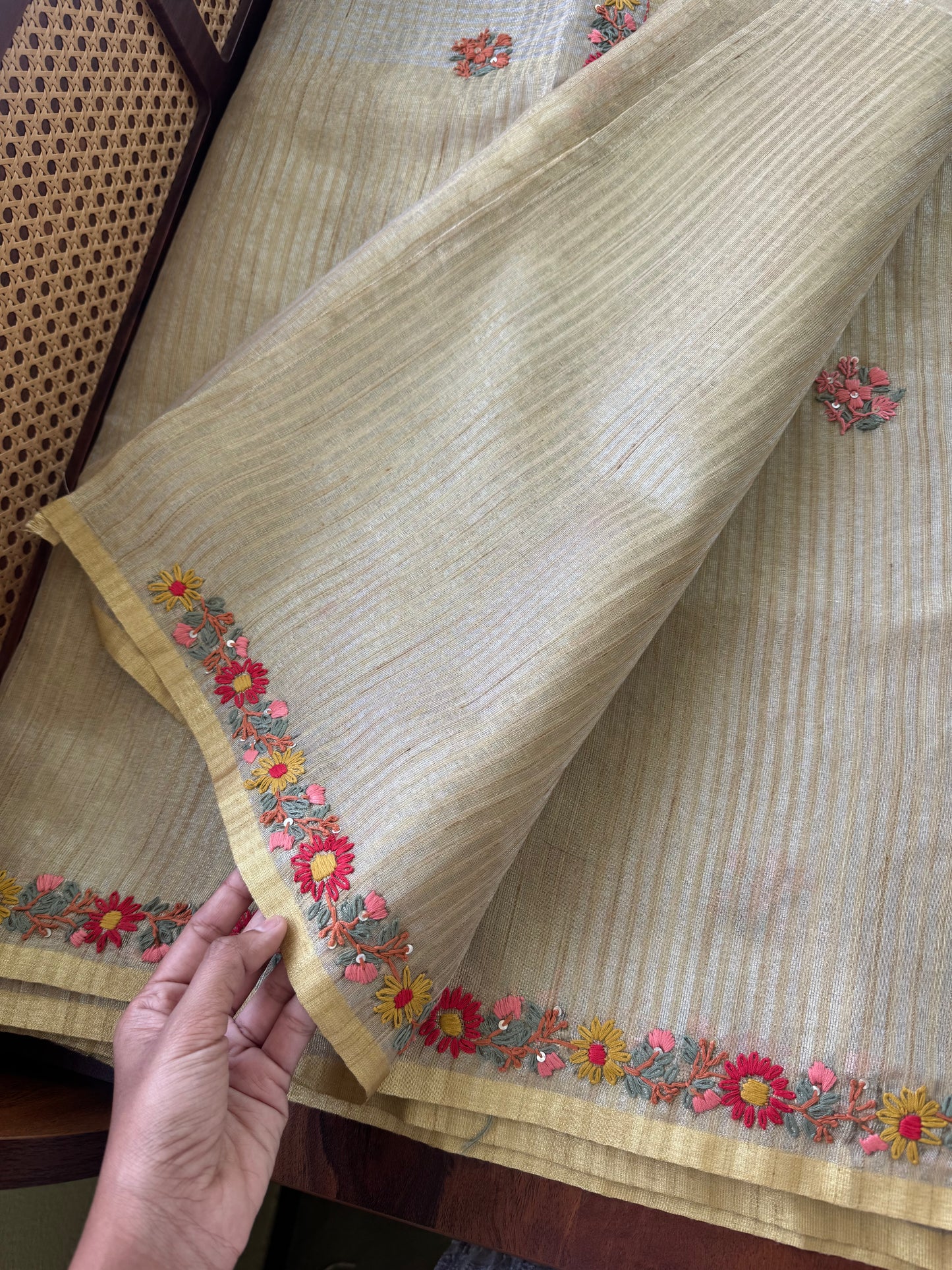 French knots Tissue Linen - Golden Silver