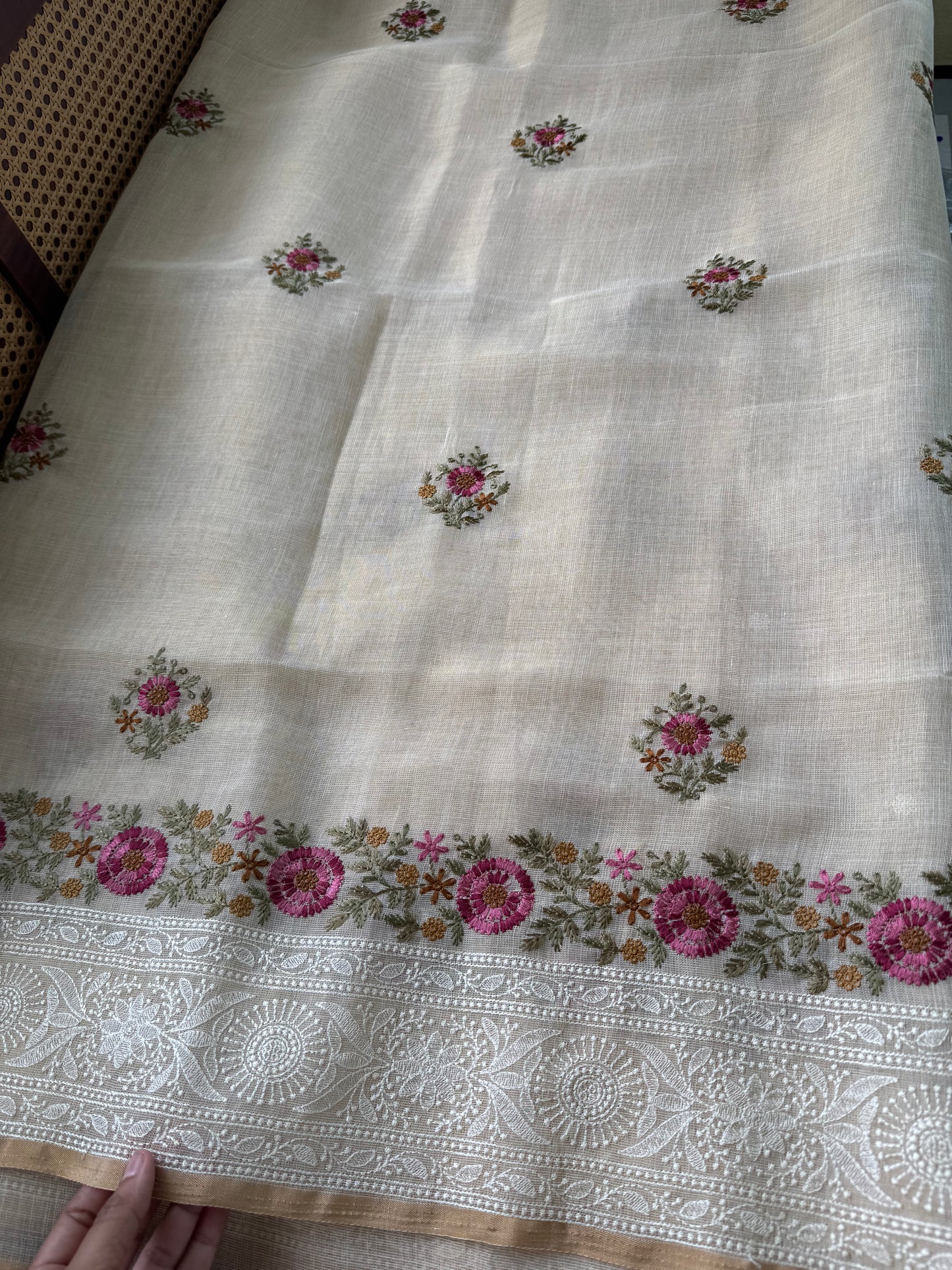 Premium Tissue Linen Sarees - Half White & Pink