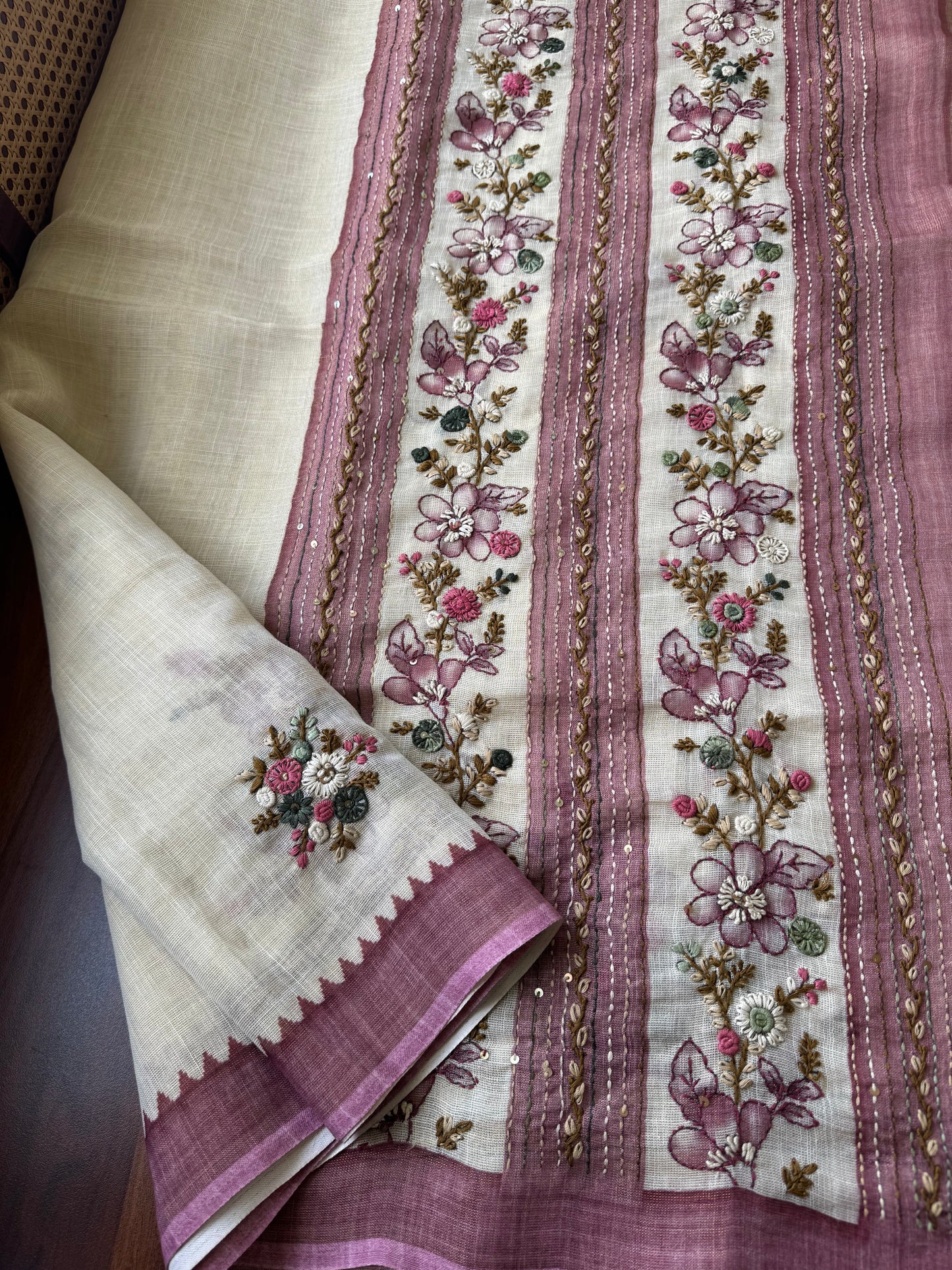 Premium Tissue Linen Sarees - Half White and Pink