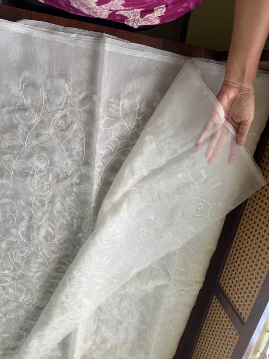 Delicate Organza - White