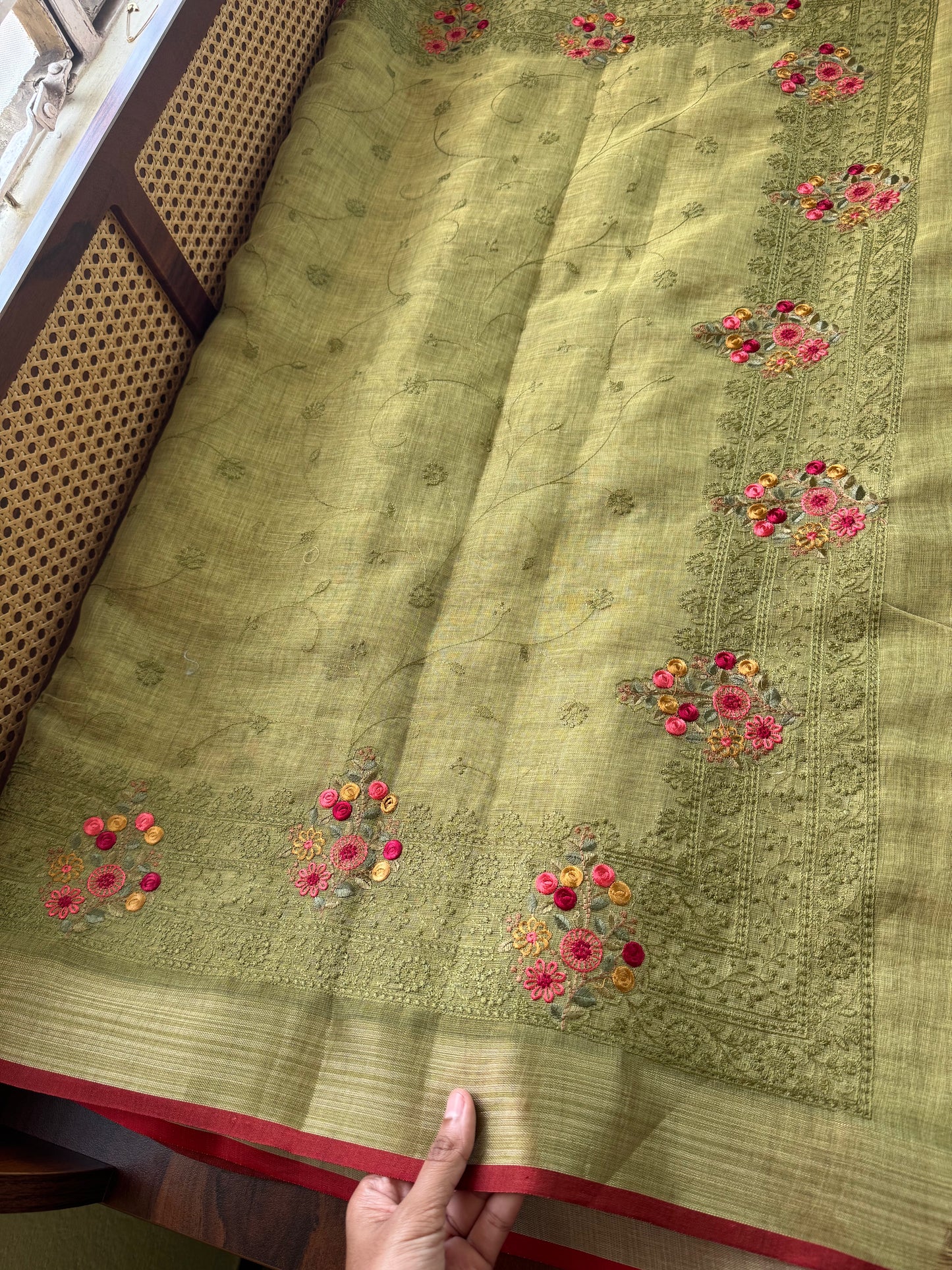 Premium Tissue Linen Sarees - Green