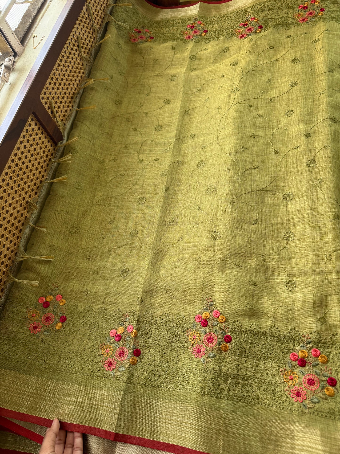 Premium Tissue Linen Sarees - Green