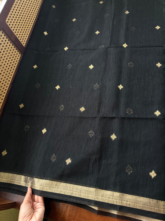 Minimal Tussar Georgette Blend Saree - Black