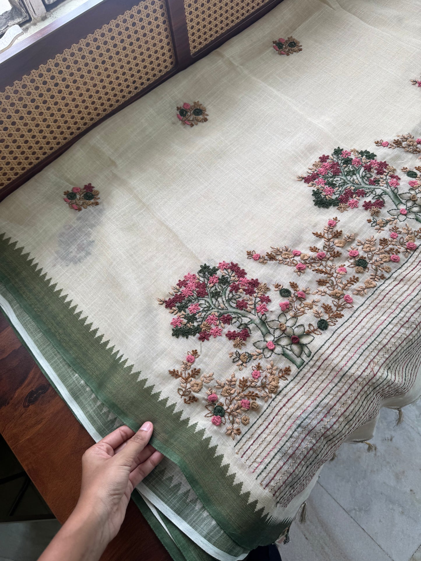 Premium Tissue Linen Sarees - Half White & Green