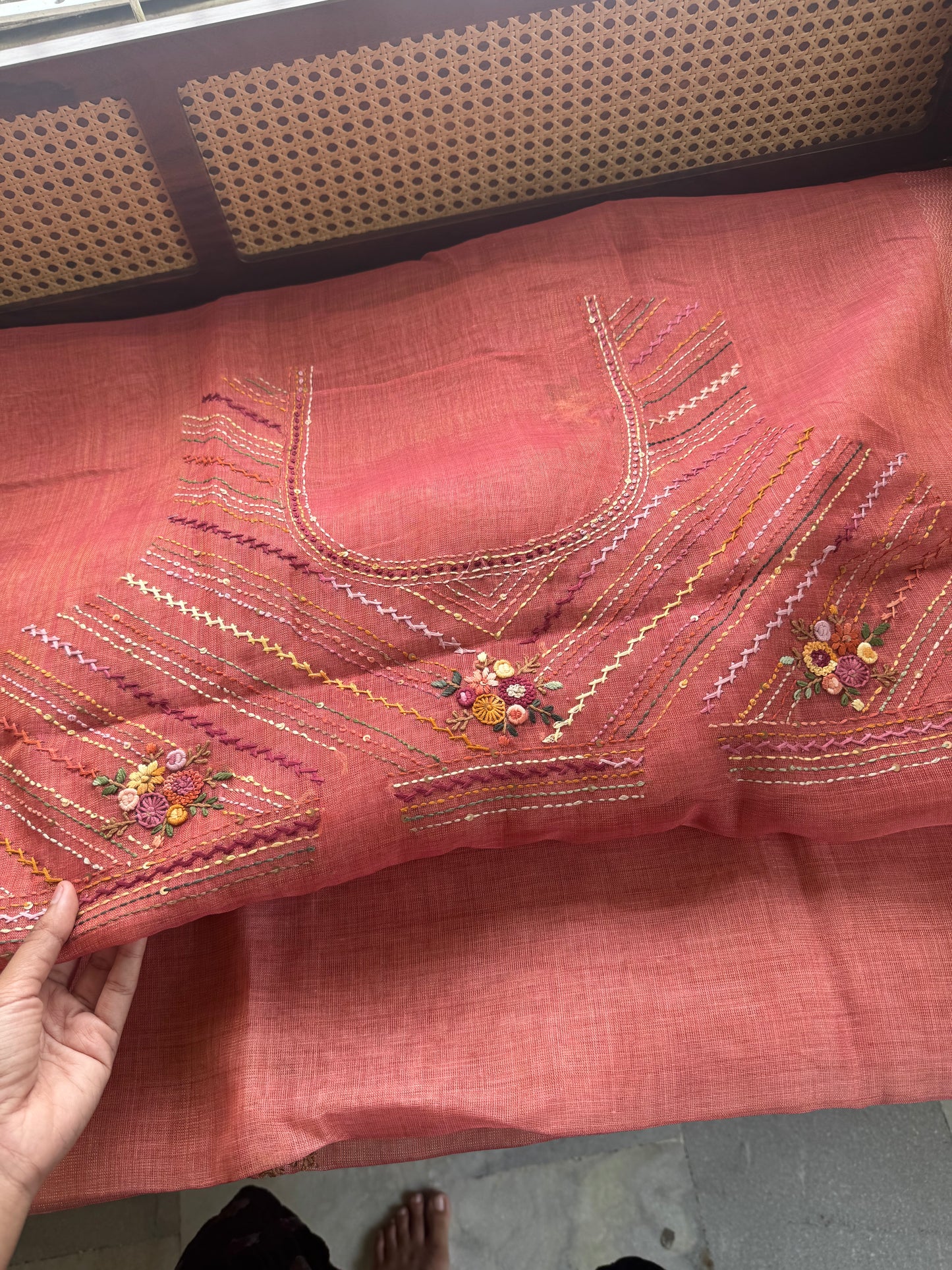 Premium Tissue Linen Sarees with heavy blouse - Peach