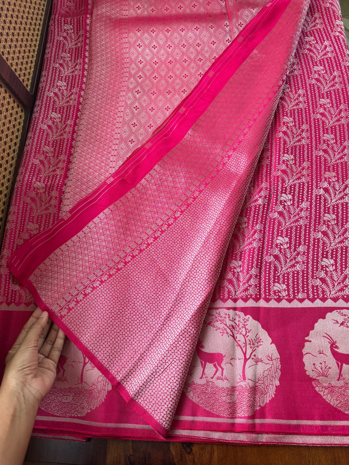 Soft Semi Silk Deer Saree - Pink