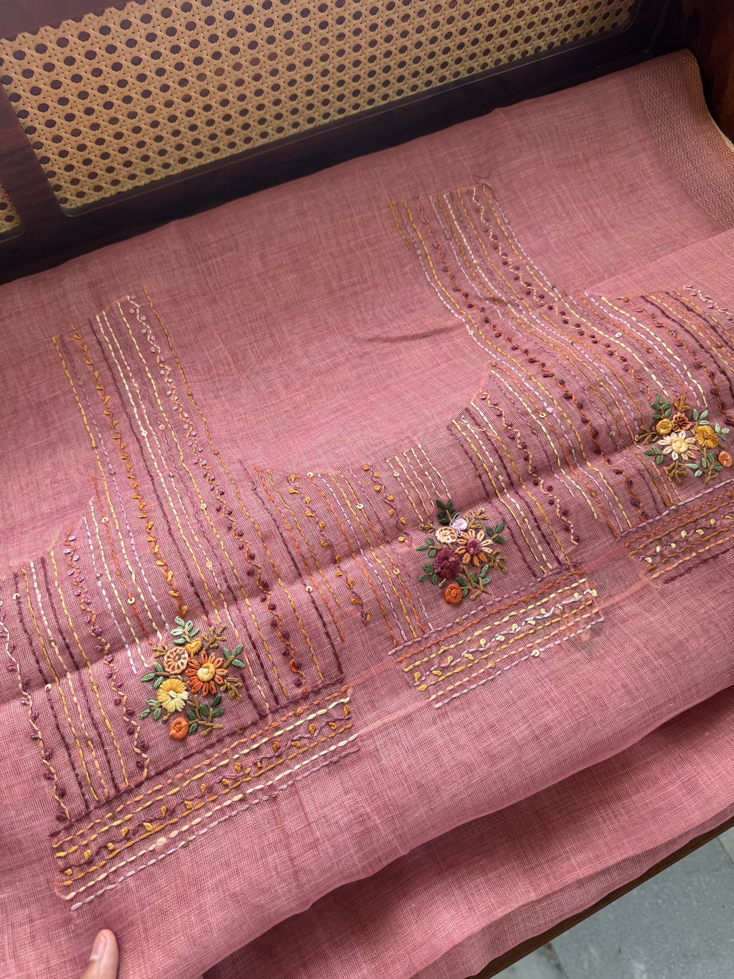 Premium Tissue Linen Sarees with heavy blouse - Pink