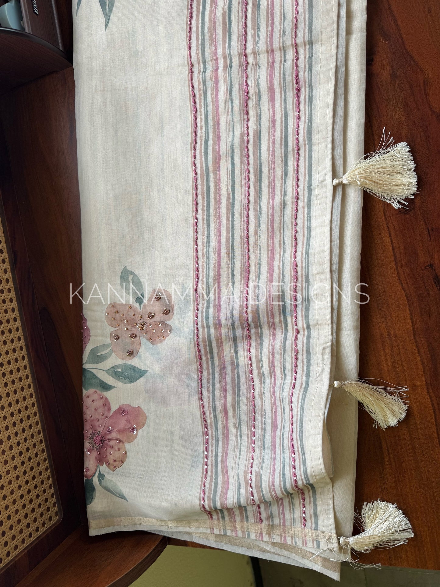 Floral Semi Linen Saree