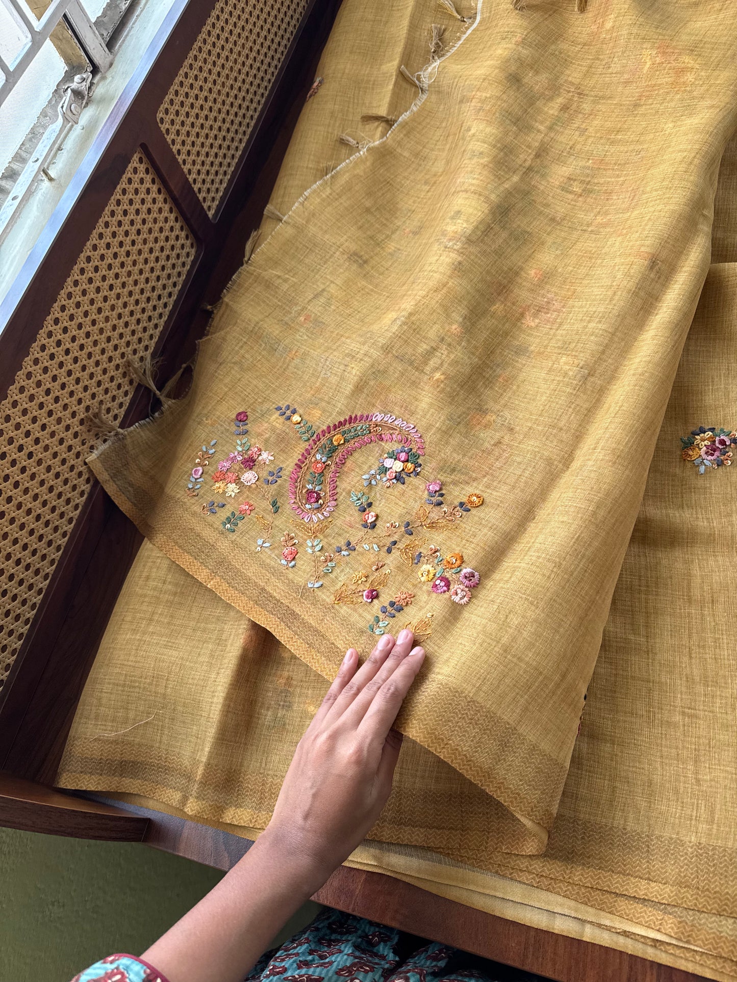 Premium Tissue Linen Sarees - Henna Green