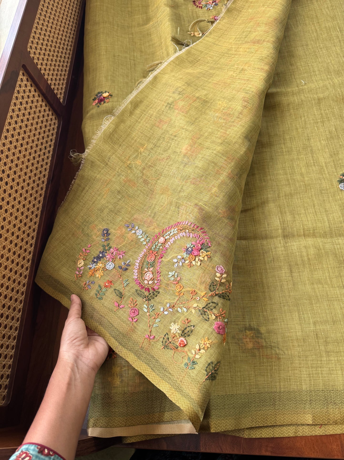 Premium Tissue Linen Sarees - Green