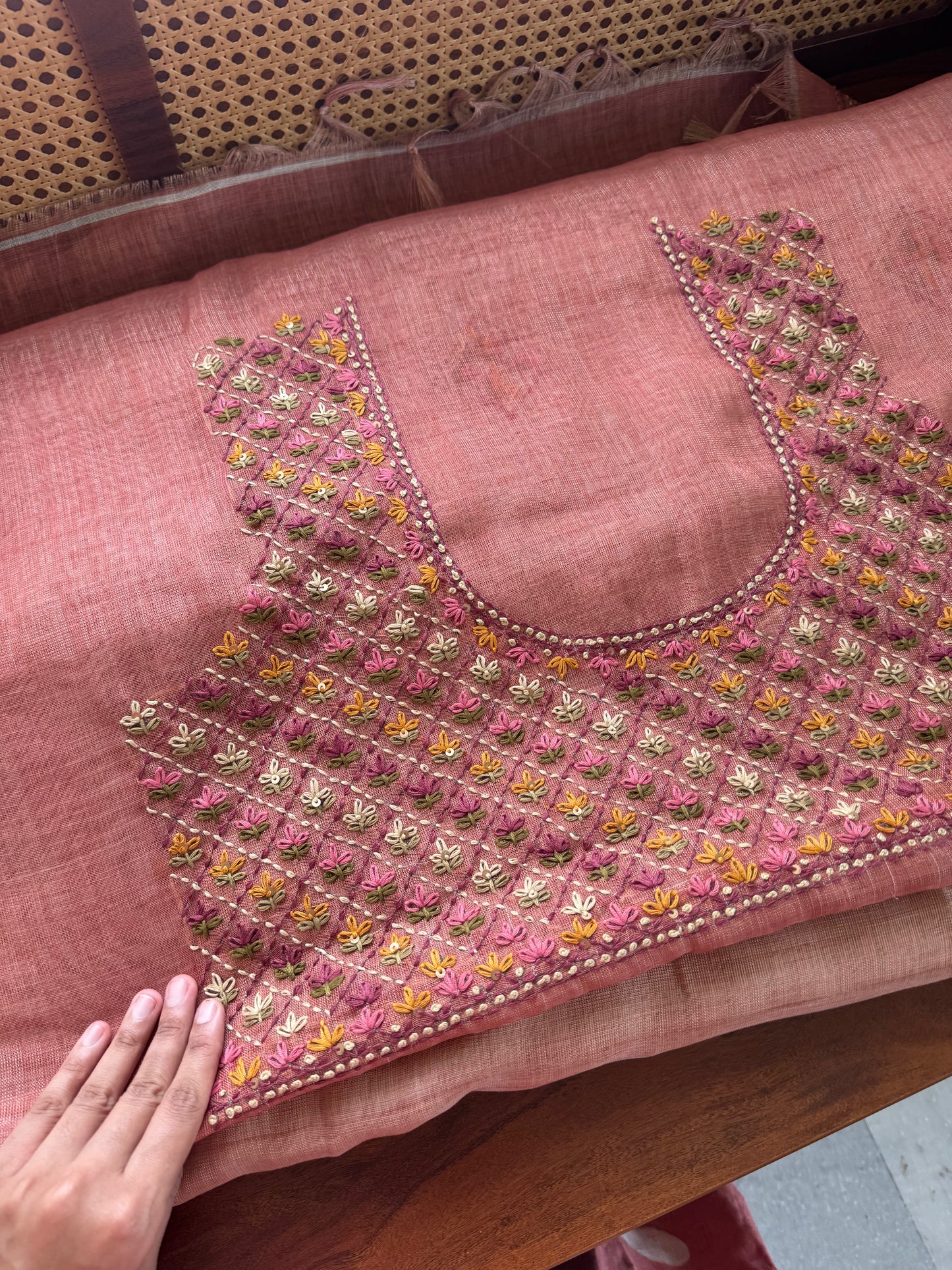 Premium Tissue Linen Sarees with heavy blouse - Peach