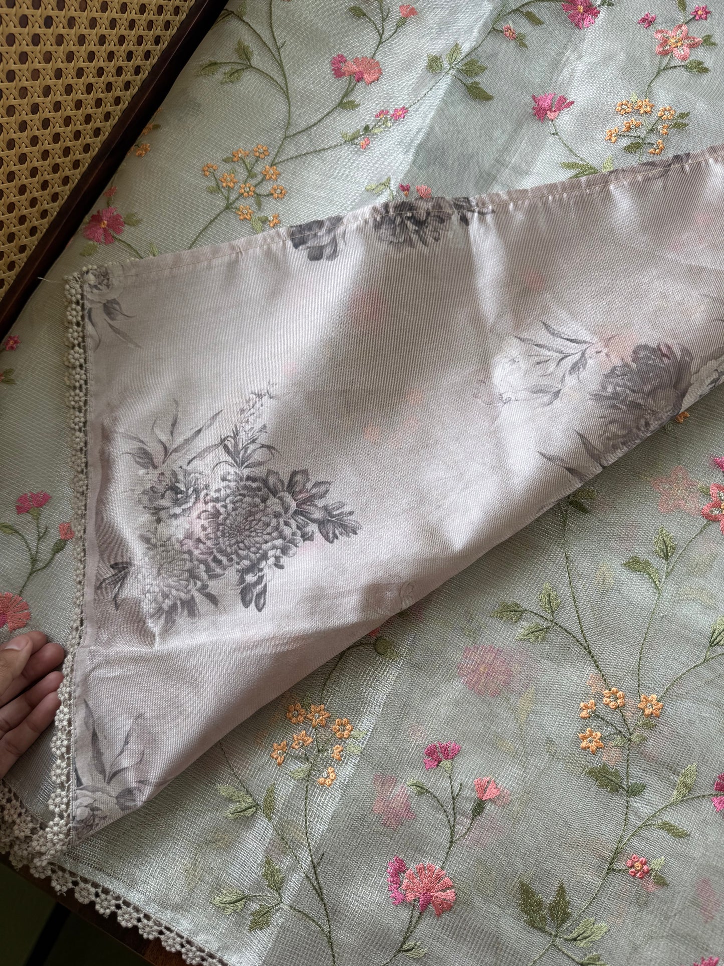 Floral Tissue Saree - Silver Grey