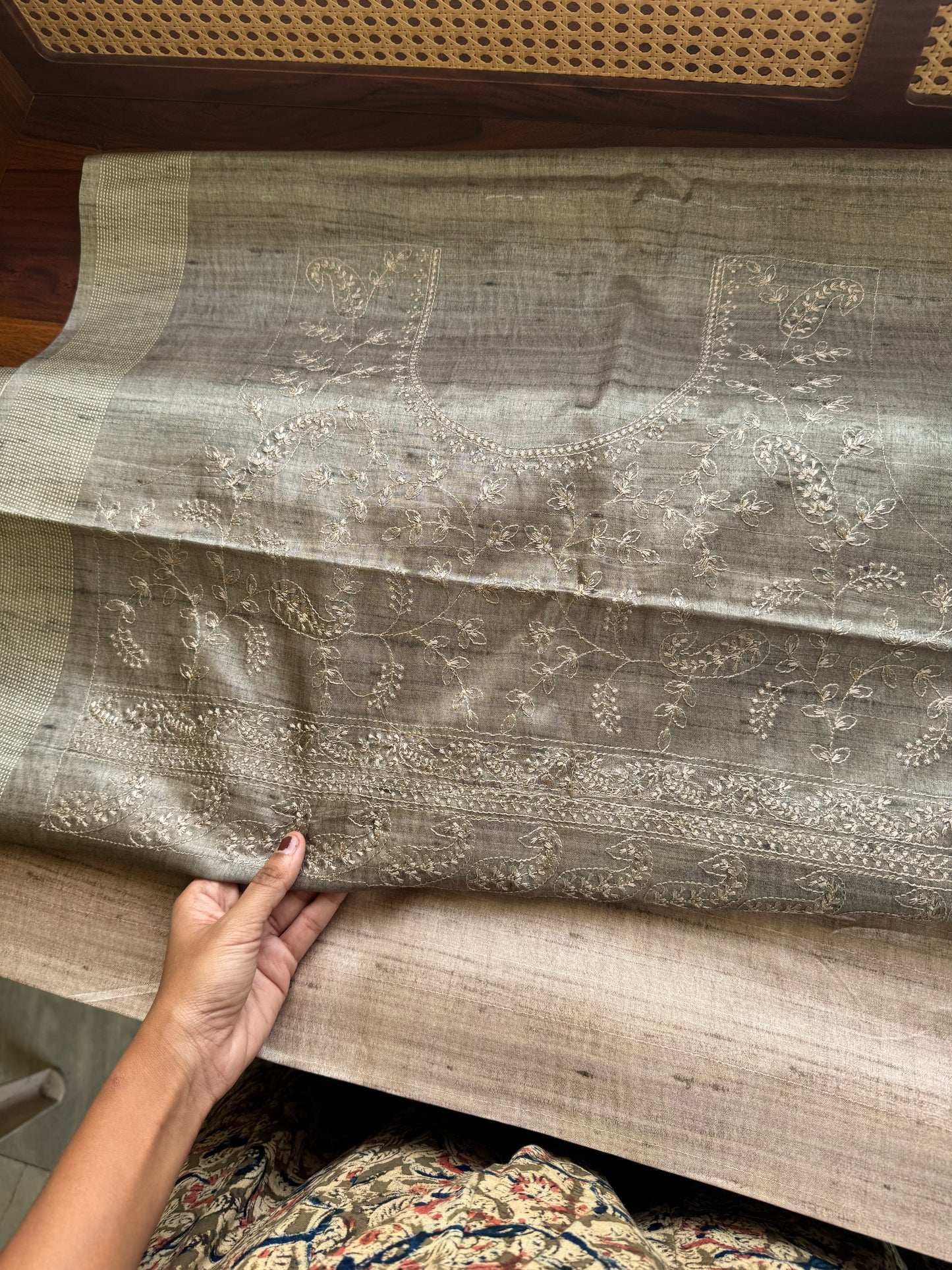 Cutwork Tussar Blend -Beige & Green