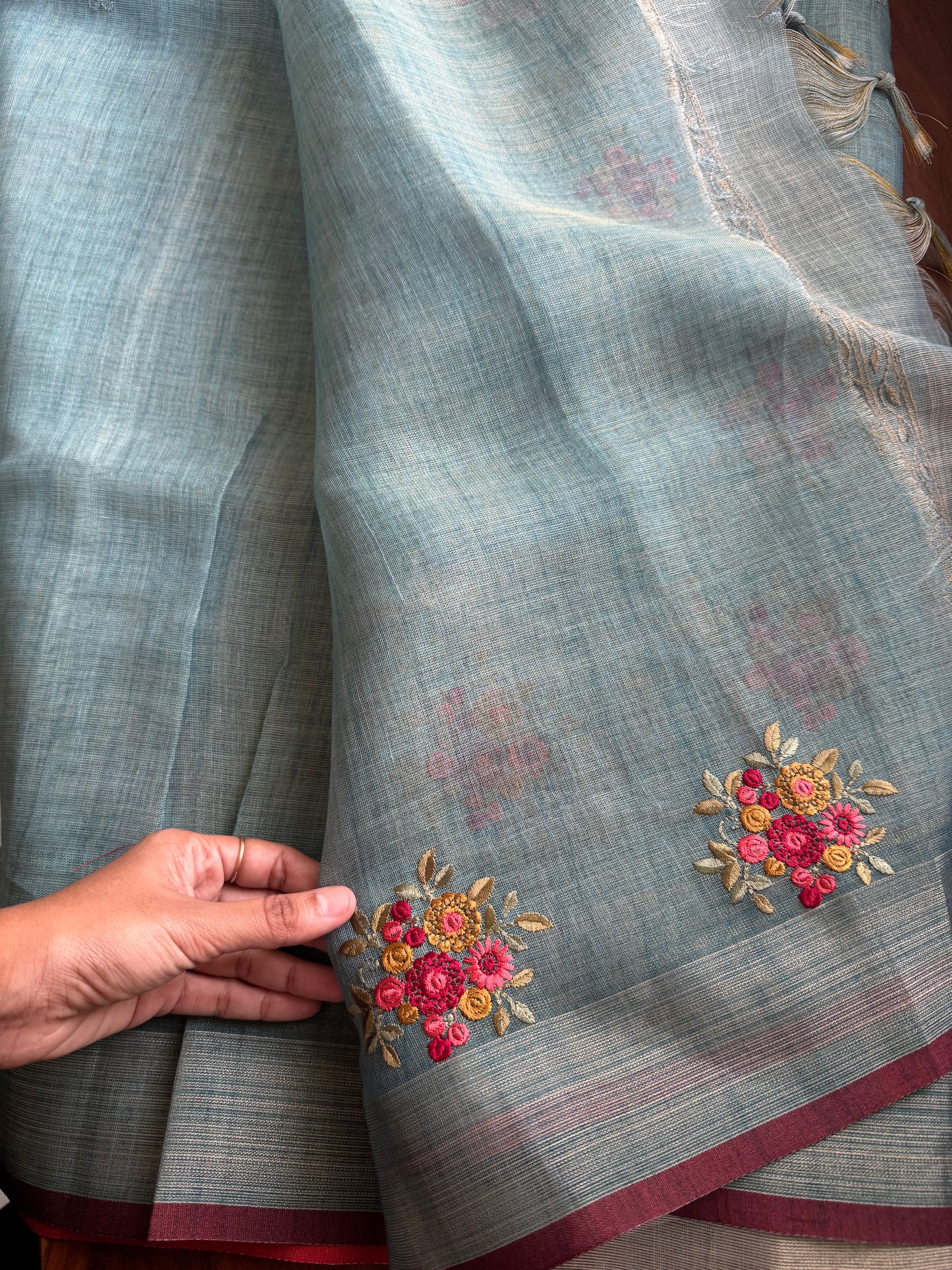 Premium Tissue Linen Sarees - Blue