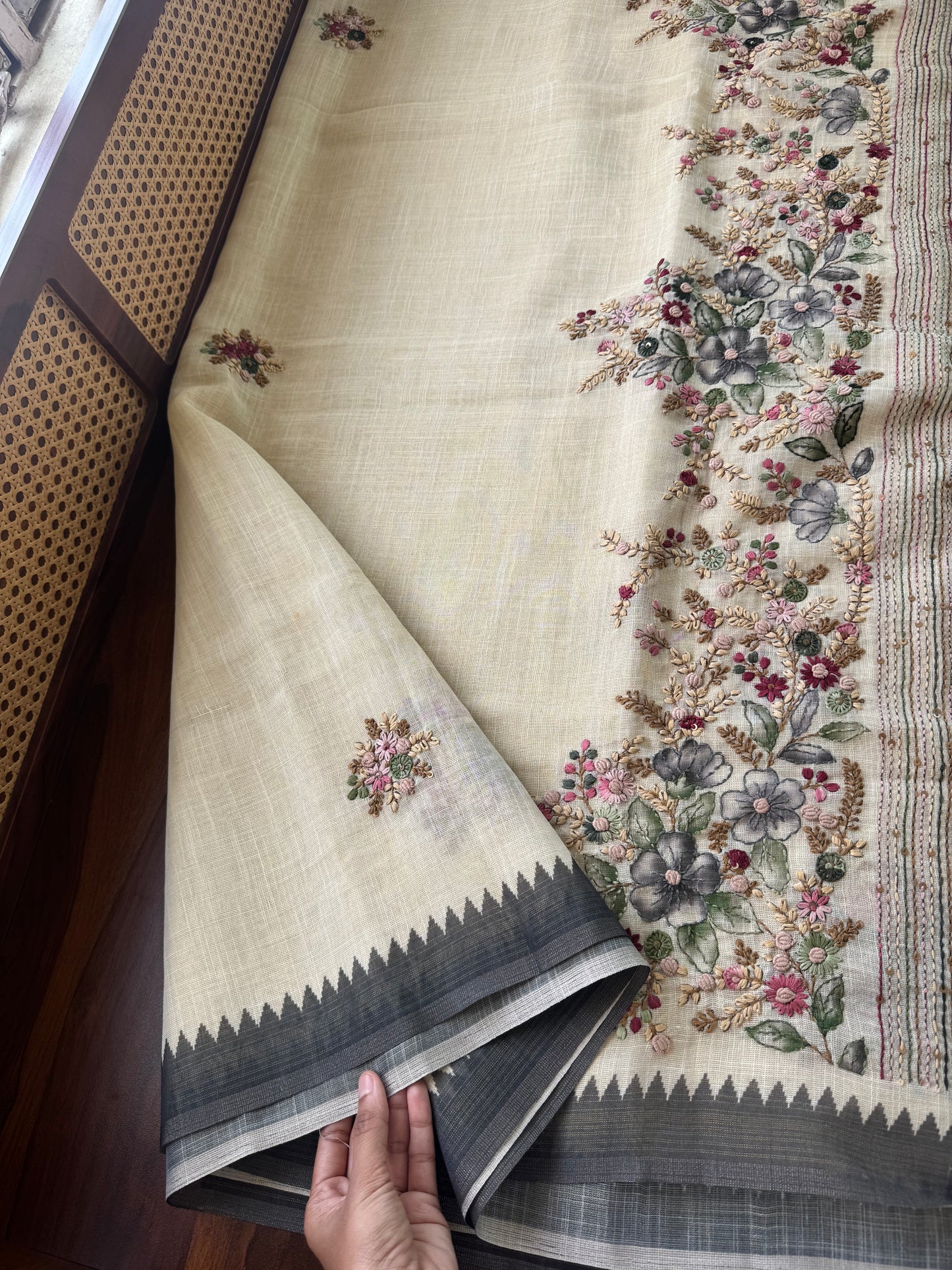 Premium Tissue Linen Sarees - Half White and Black