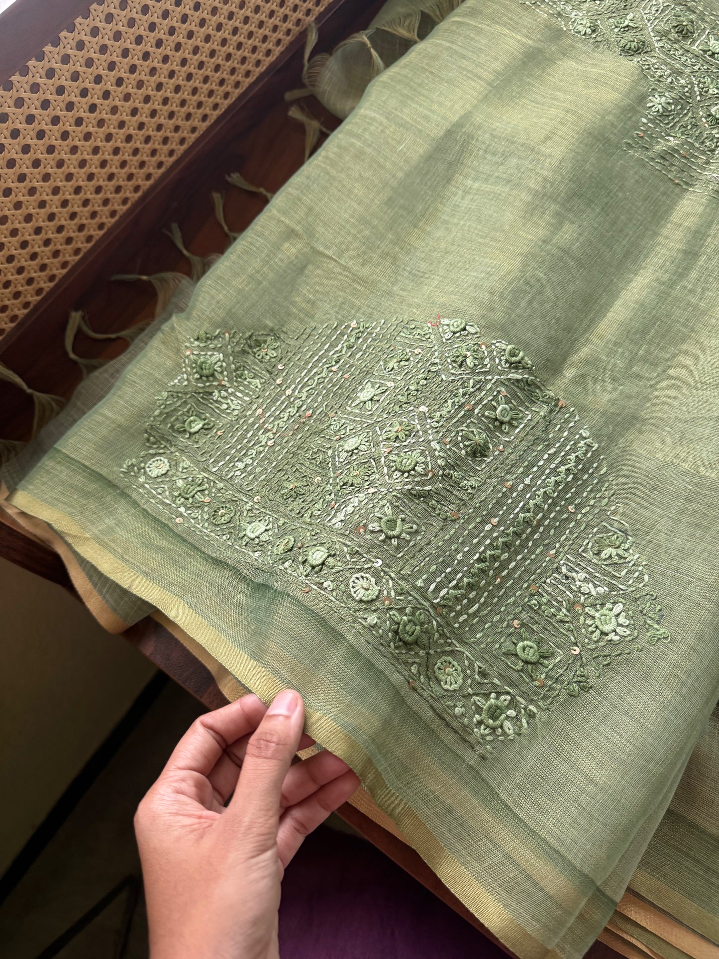 Premium Tissue Linen Sarees with heavy blouse - Green