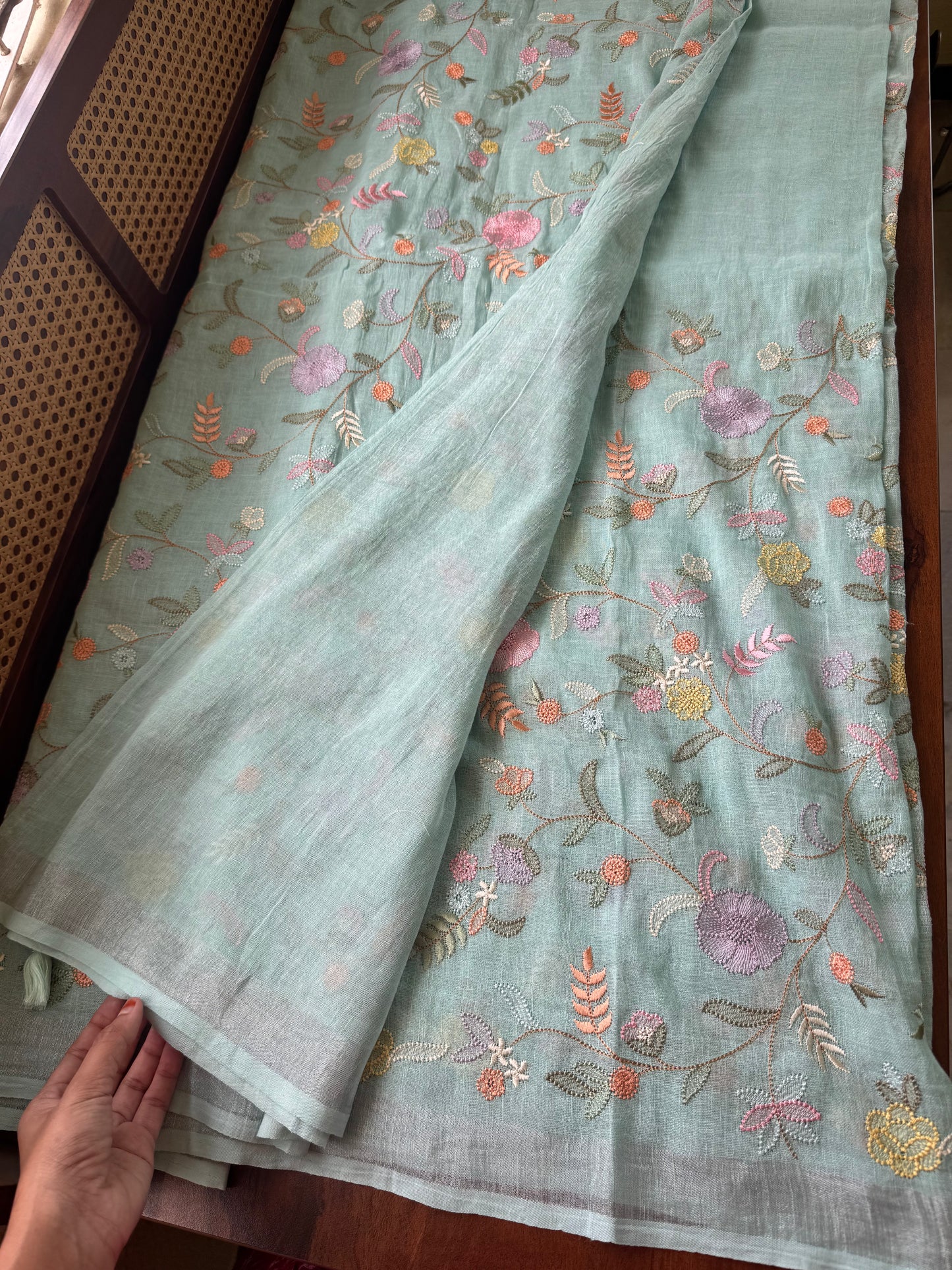 Embroidered Pure Linen Sarees - Sea Green