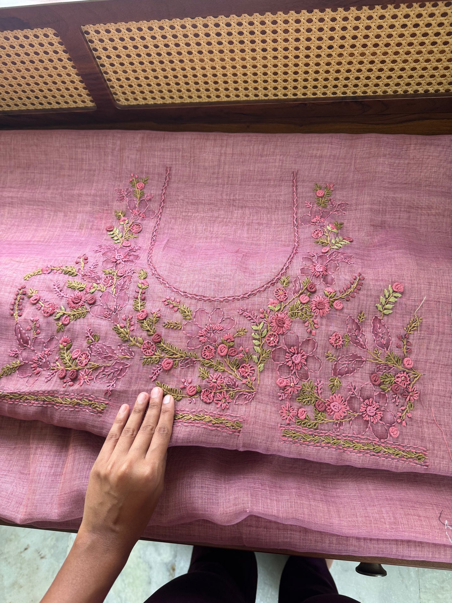 Premium Tissue Linen Sarees with heavy blouse - Pink