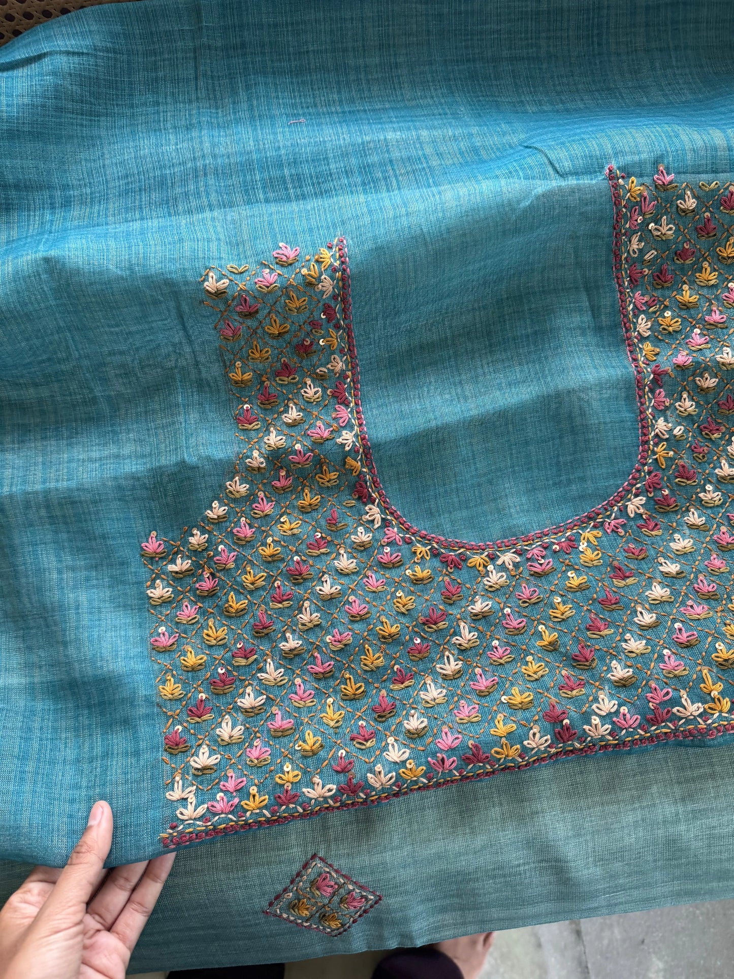 Premium Tissue Linen Sarees -Blue