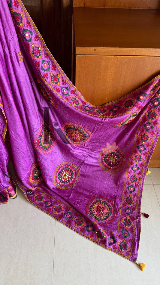Kutch Embroidery with real mirror work Pure Gaji Tussar Silk Saree - Pink