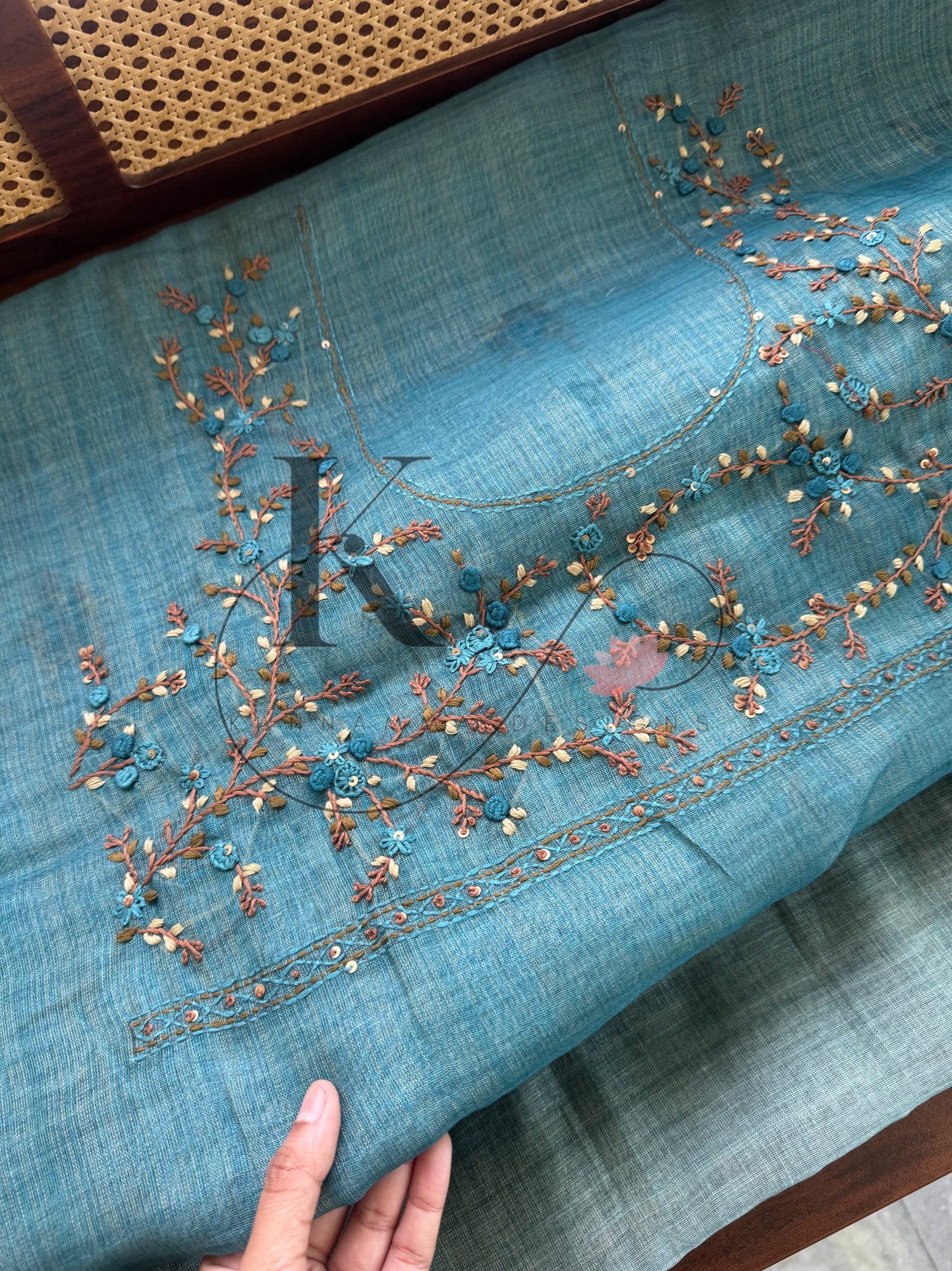 Premium Tissue Linen Sarees with heavy blouse - Blue