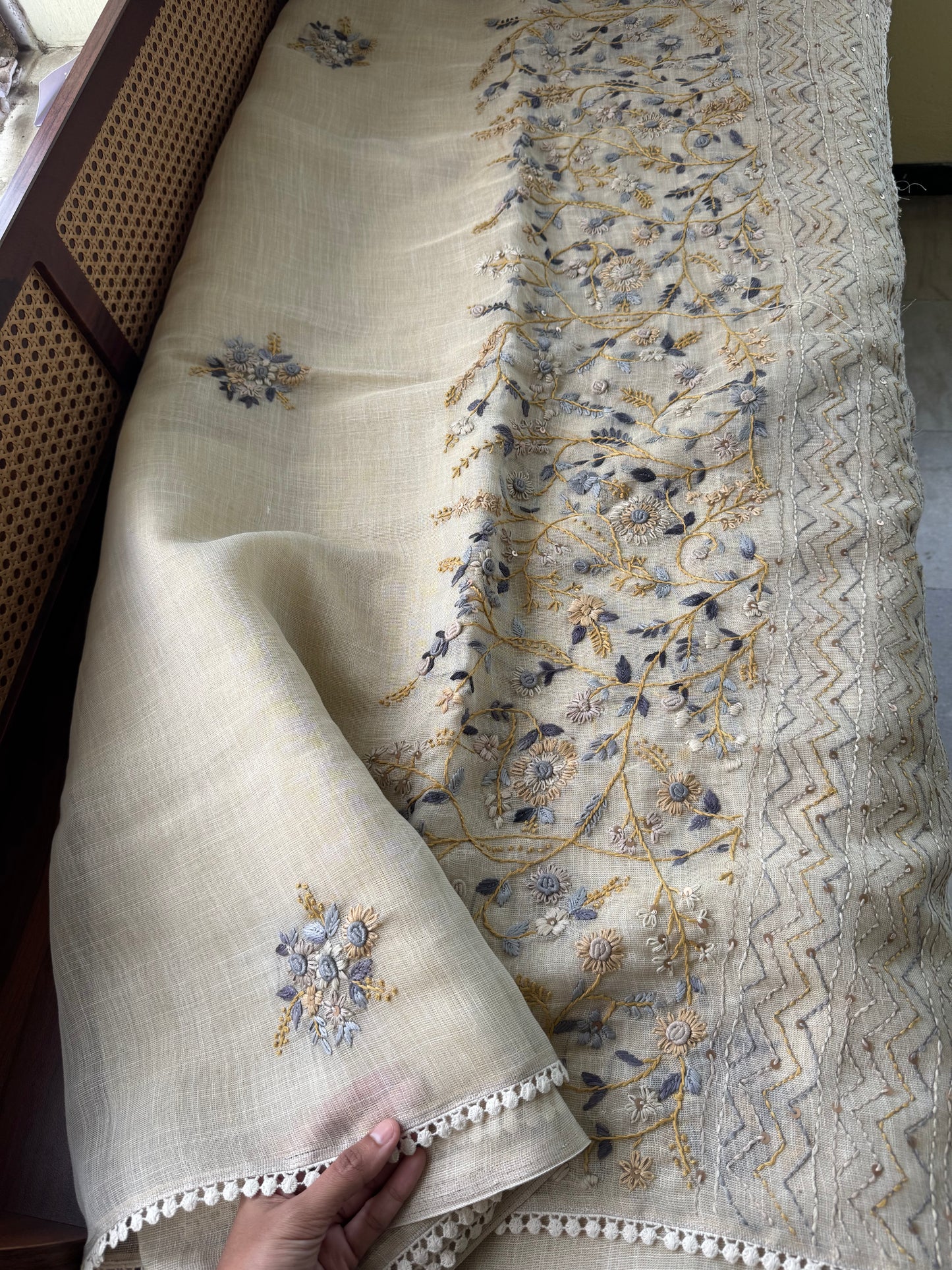 Premium Tissue Linen Sarees - Half White & Grey