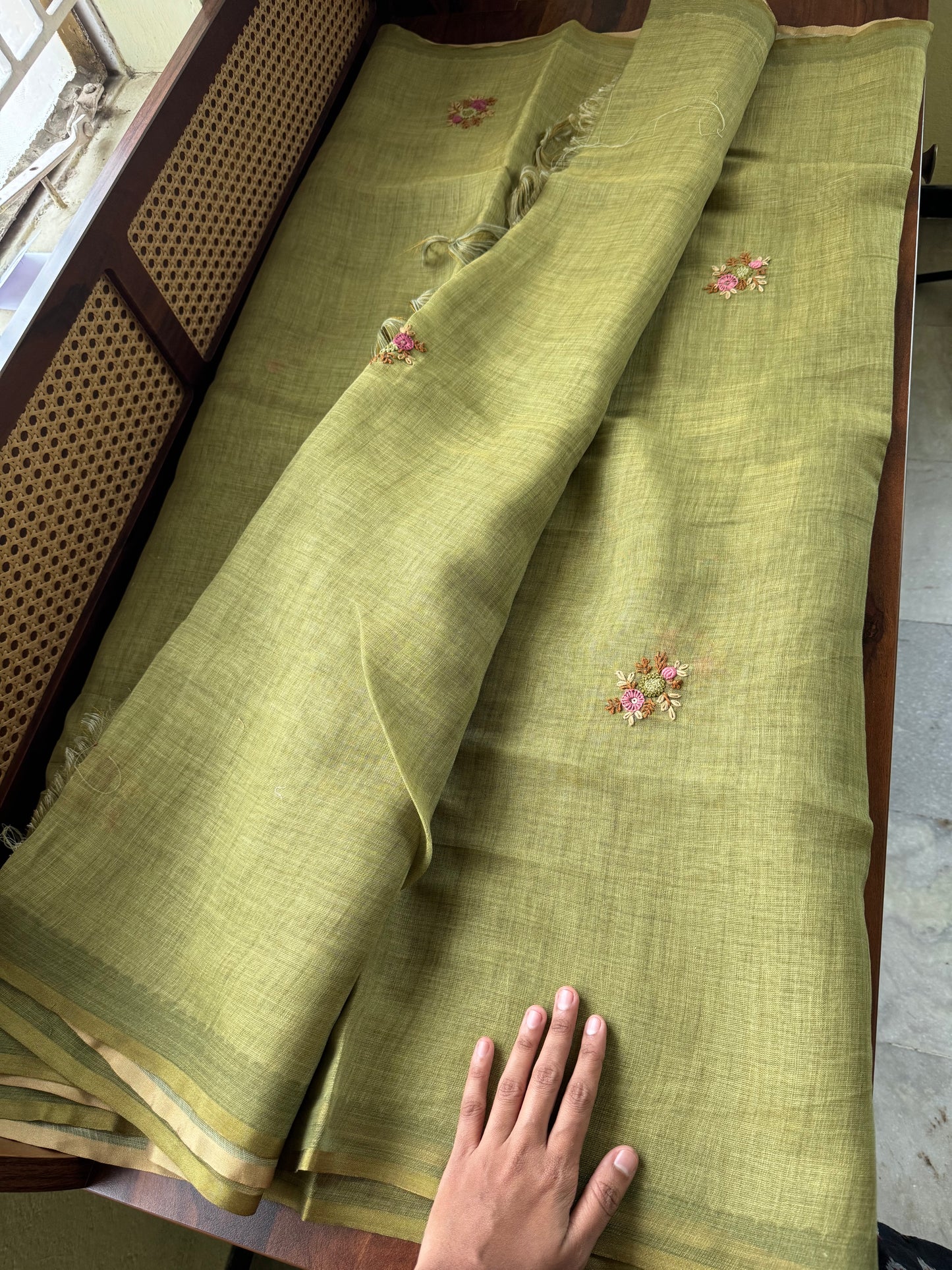 Premium Tissue Linen Sarees with heavy blouse - Green