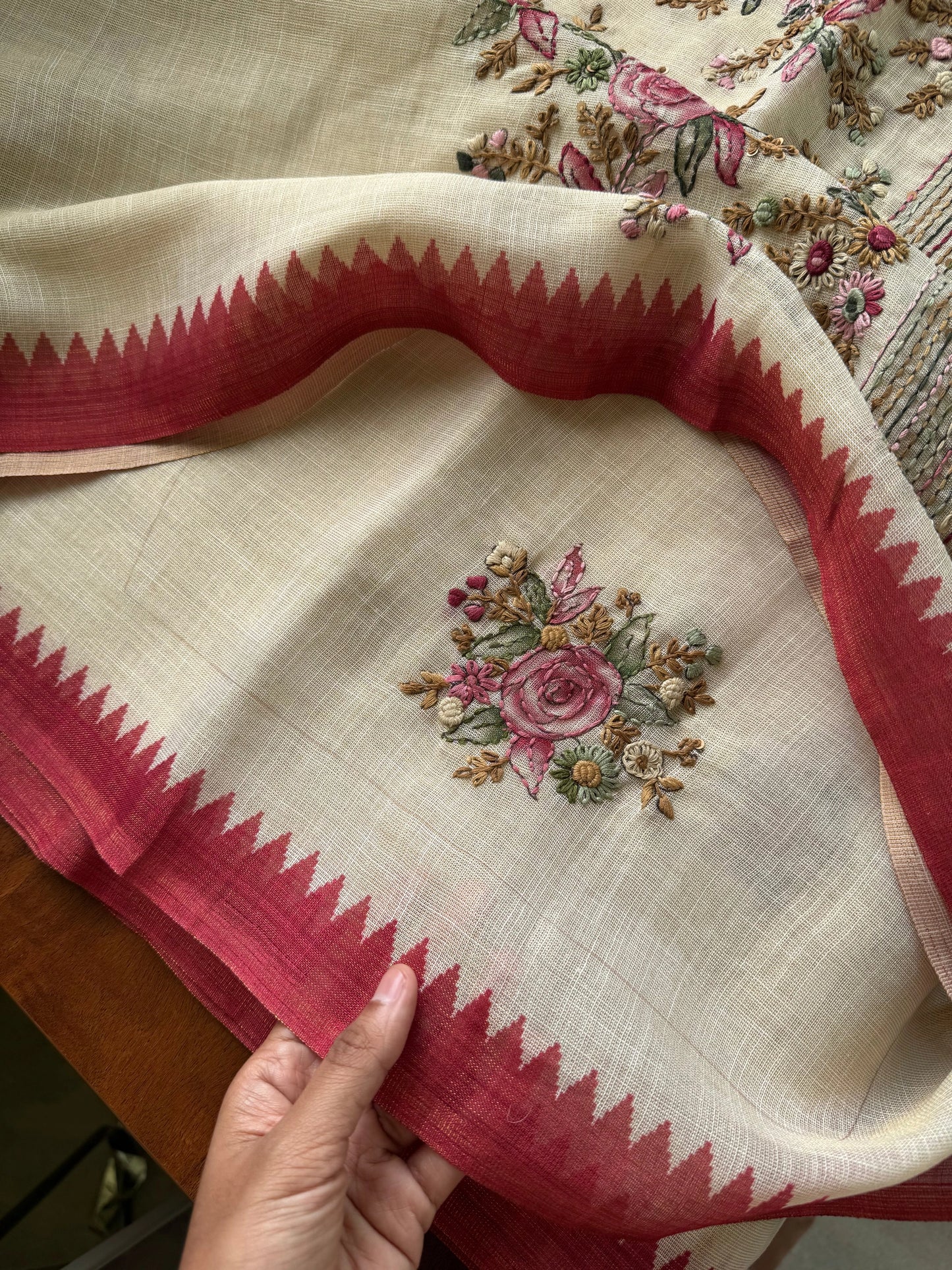 Premium Tissue Linen Sarees - Half White & Crimson Red
