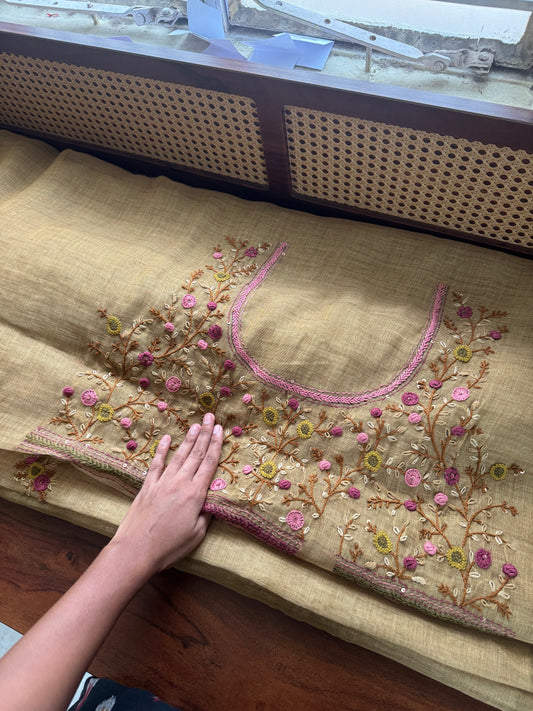 Premium Tissue Linen Sarees with heavy blouse - Henna Green