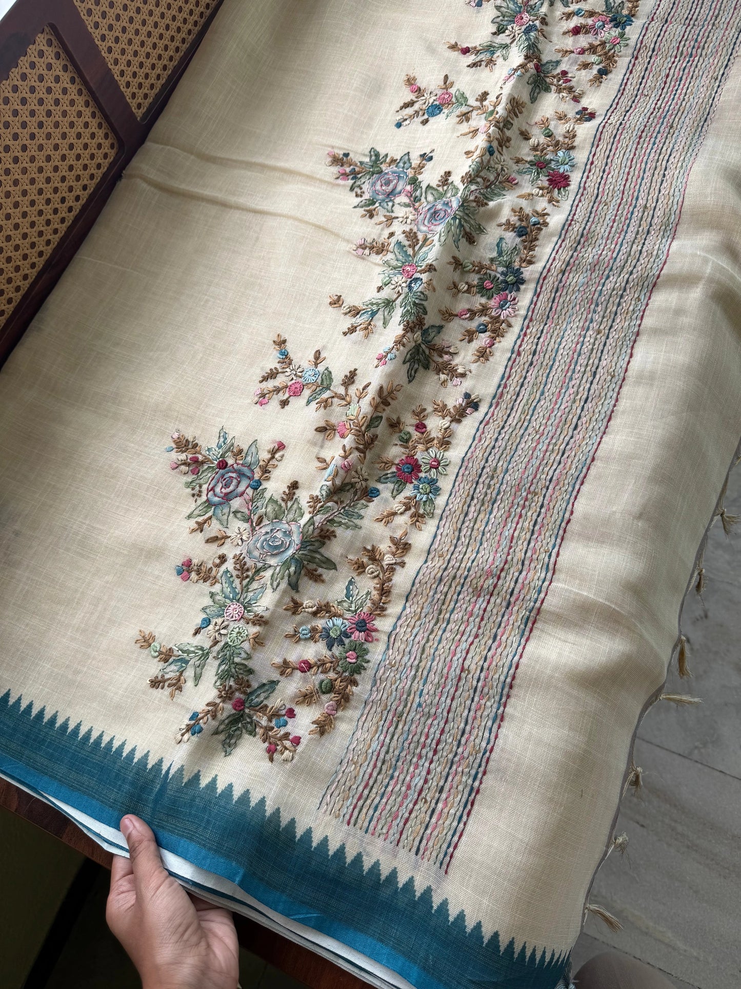 Premium Tissue Linen Sarees - Half White & Blue