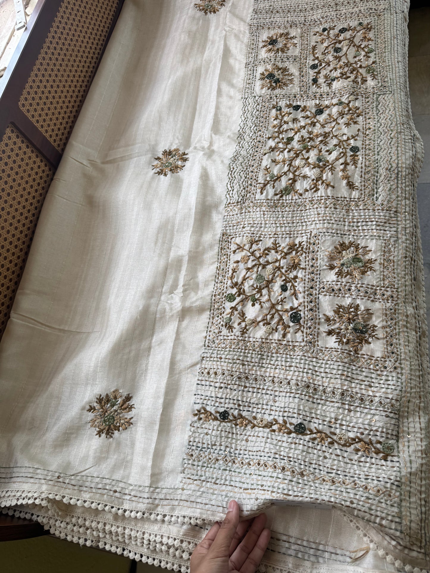Premium Tussar Blend Saree with Handwork - Halfwhite & Green