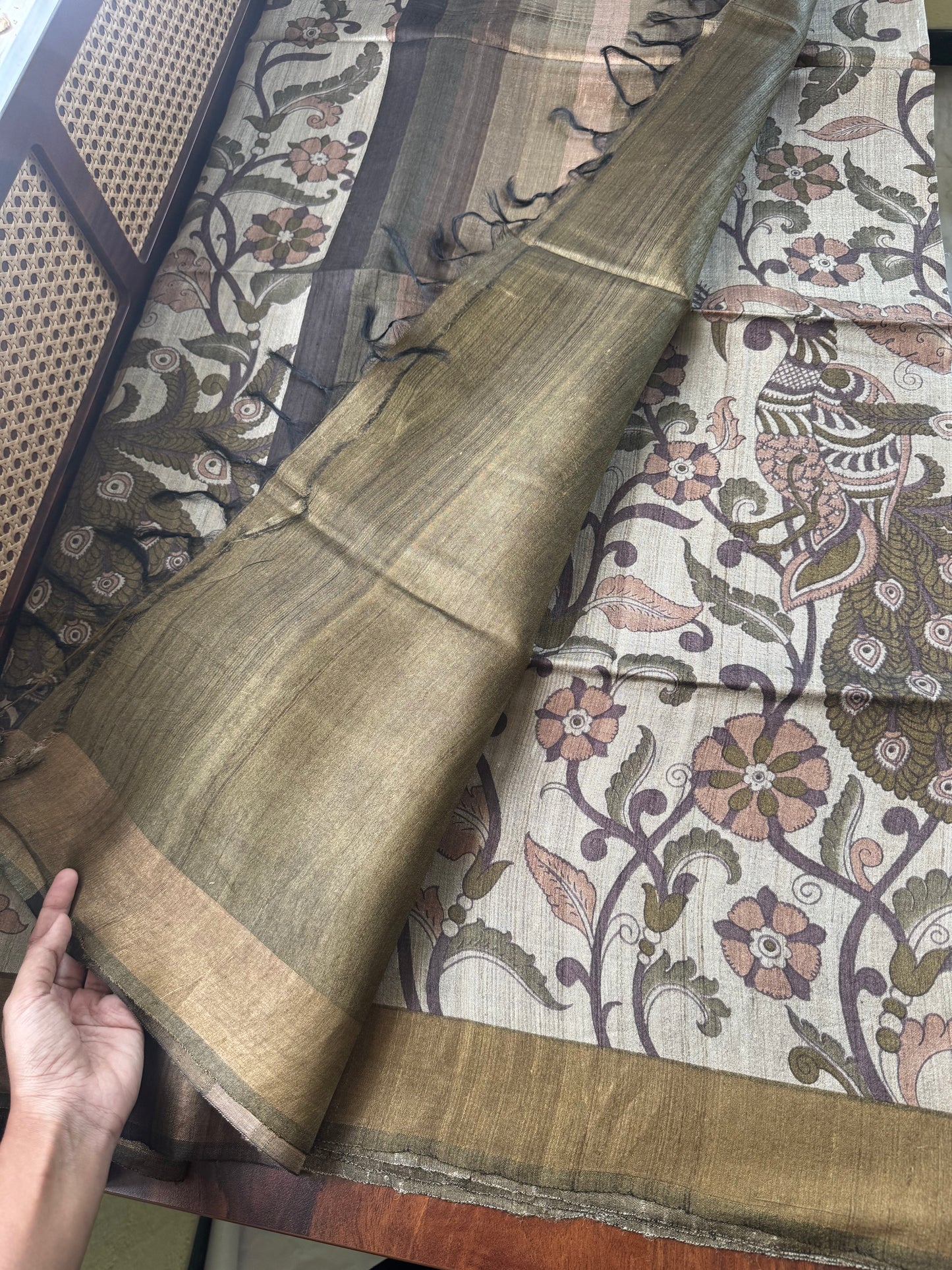 Pure Handloom Tussar Silk Saree - Natural Beige & Green