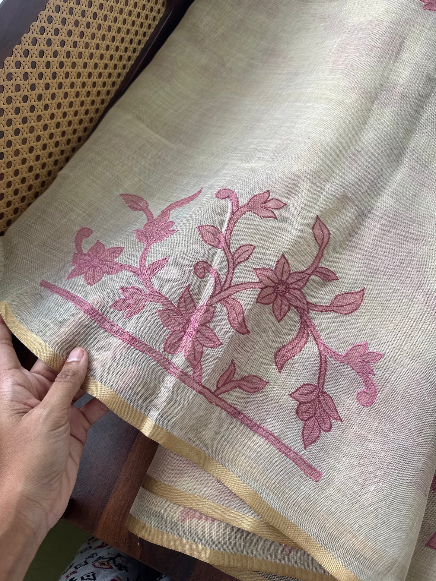 Premium Tissue Linen Sarees - Half White & Pink