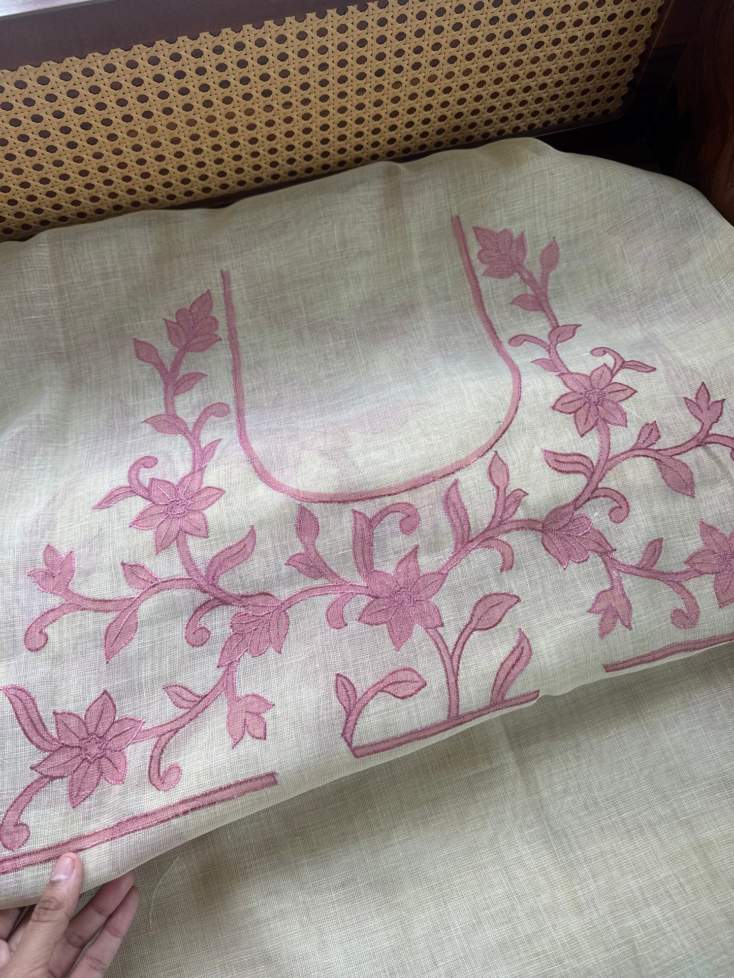 Premium Tissue Linen Sarees - Half White & Pink