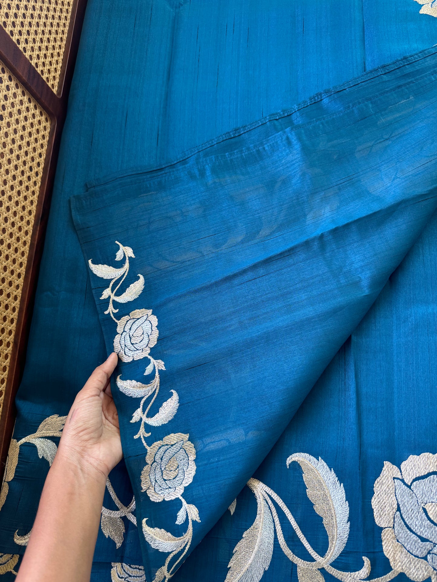 Minimal Semi tussar saree - Blue