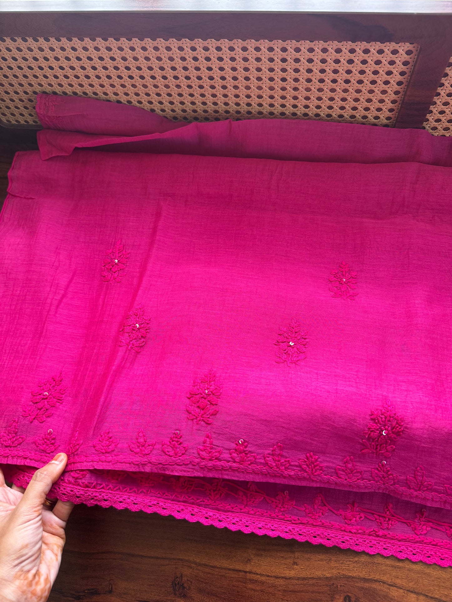 Pure Mul Chanderi Chikankari Saree - Pink