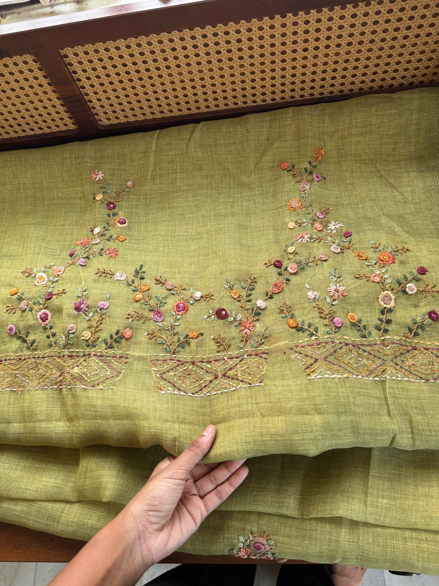 Premium Tissue Linen Sarees with heavy blouse - Green