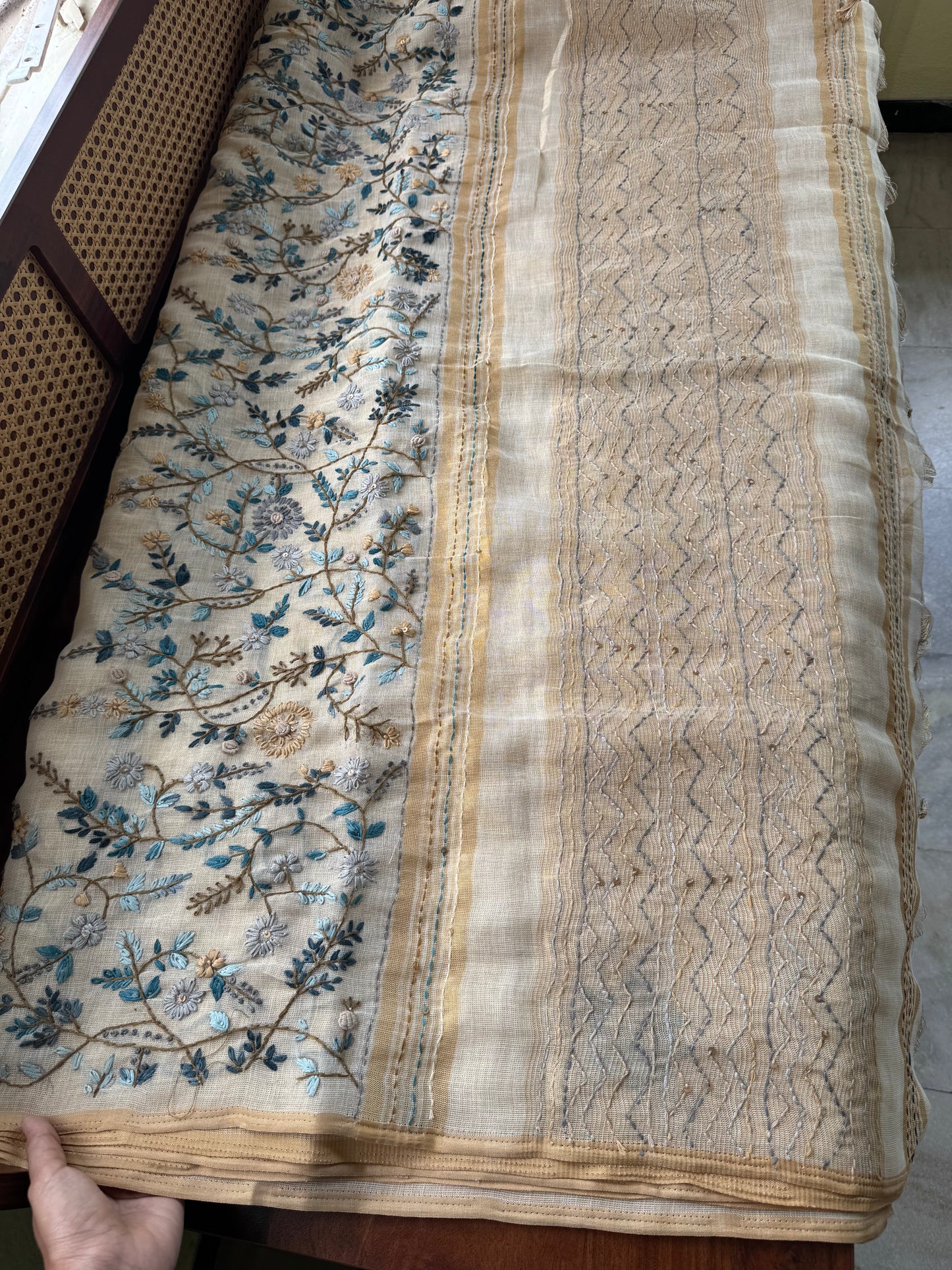 Premium Tissue Linen Sarees - Beige & Blue
