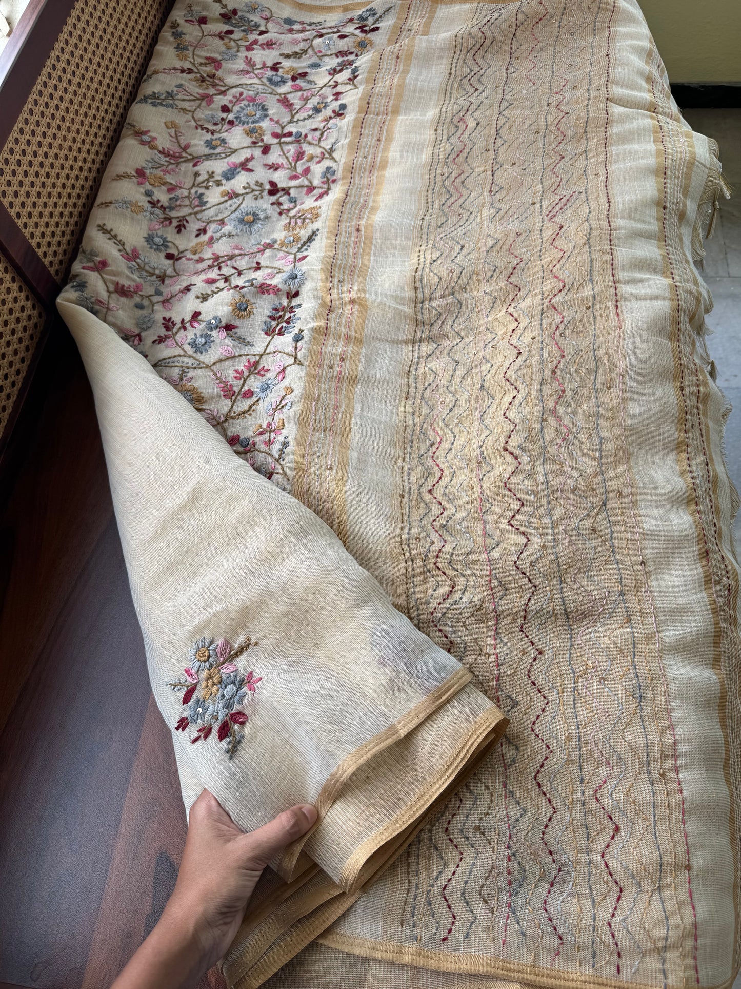 Premium Tissue Linen Sarees - Beige & Pink