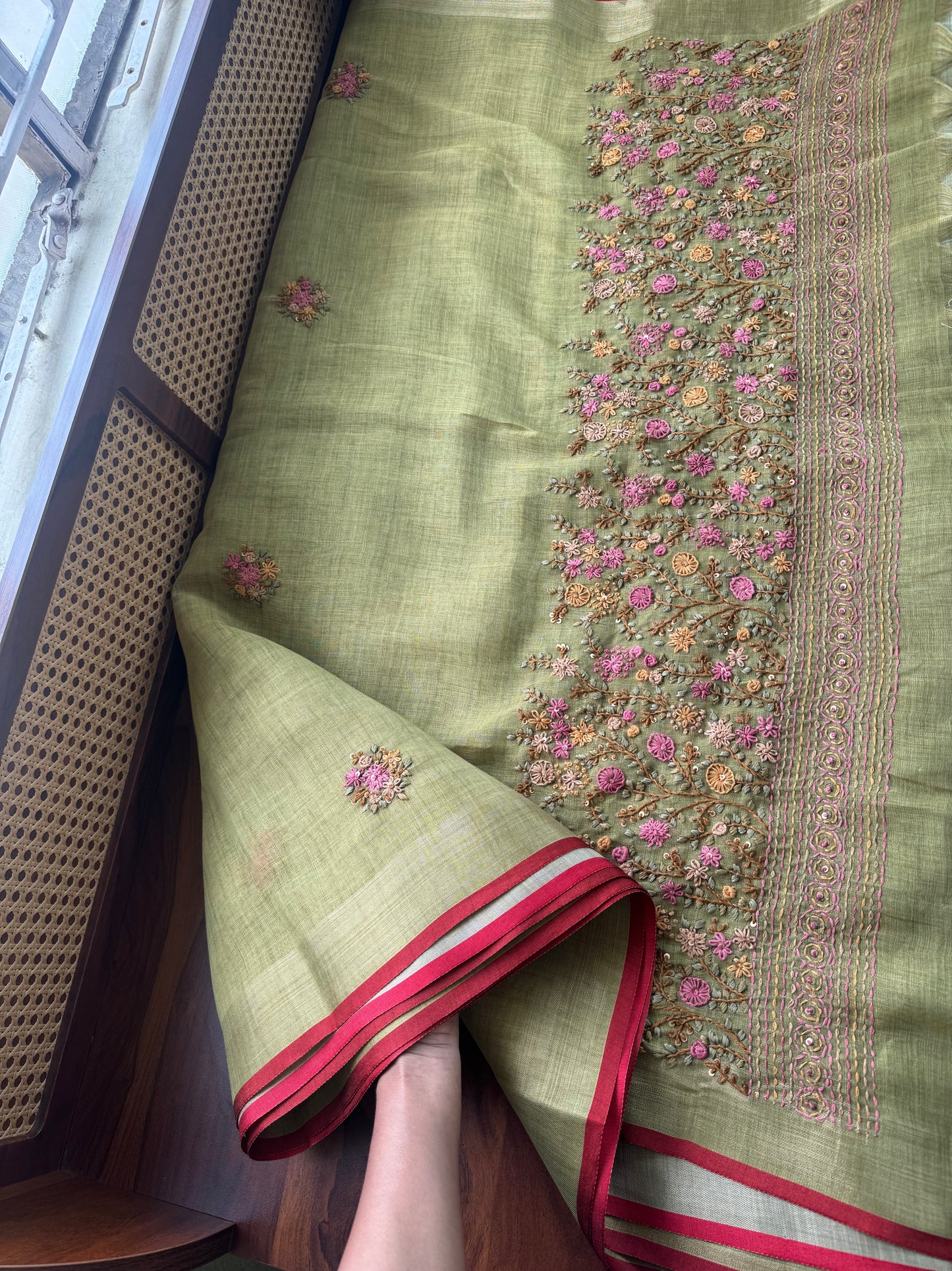 Premium Tissue Linen Sarees - Green