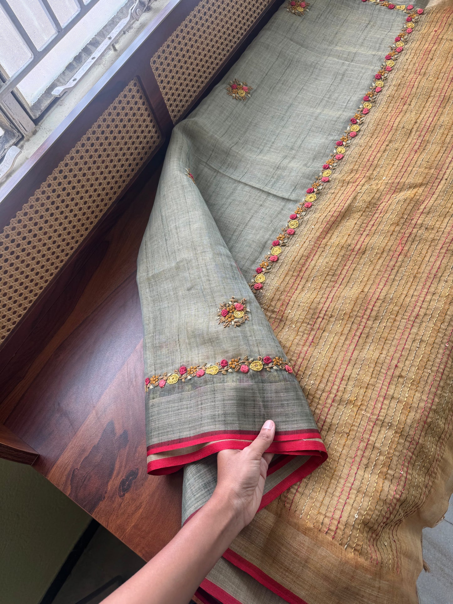 Premium Tissue Linen Sarees with borders - Sage Green