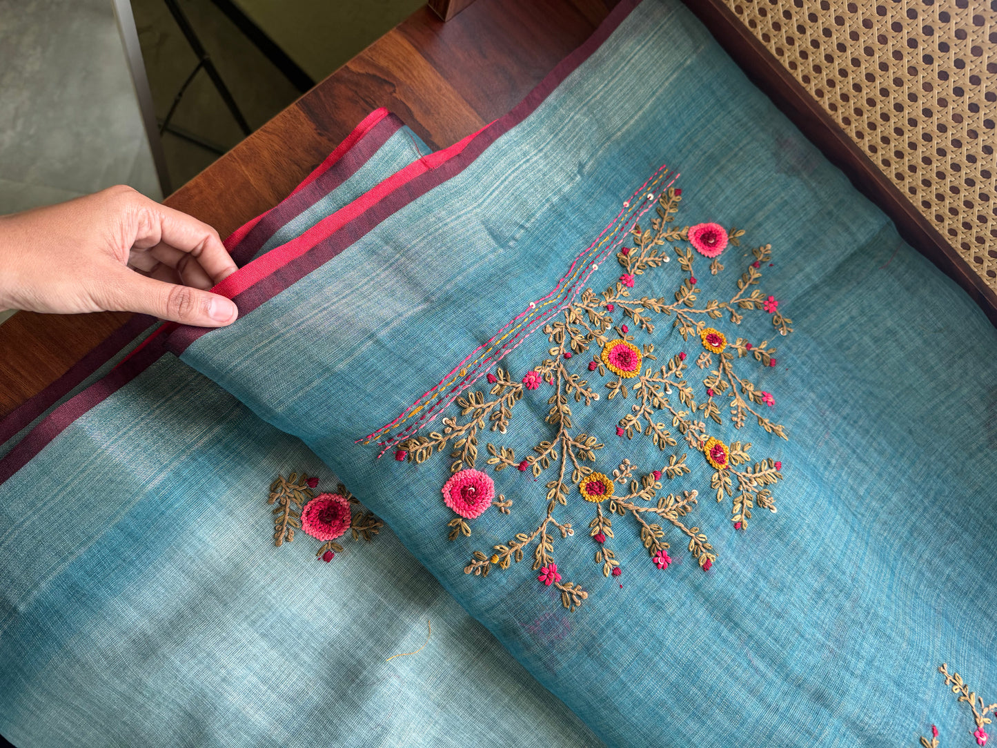 Premium Tissue Linen Sarees with heavy blouse - Blue