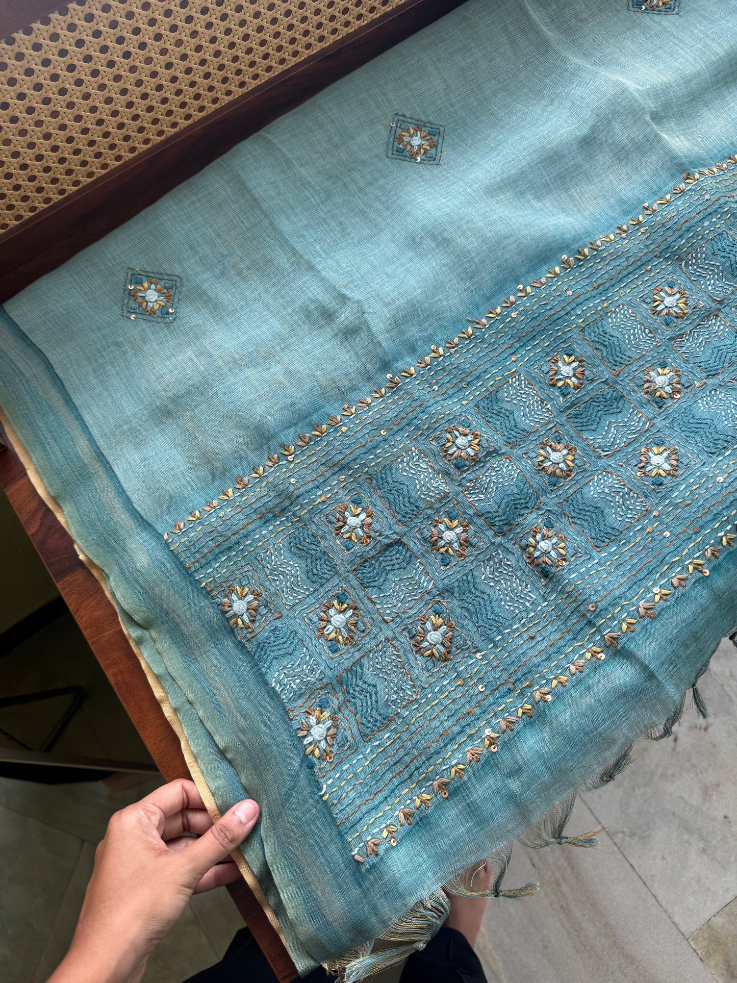 Premium Tissue Linen Sarees with heavy blouse - Blue