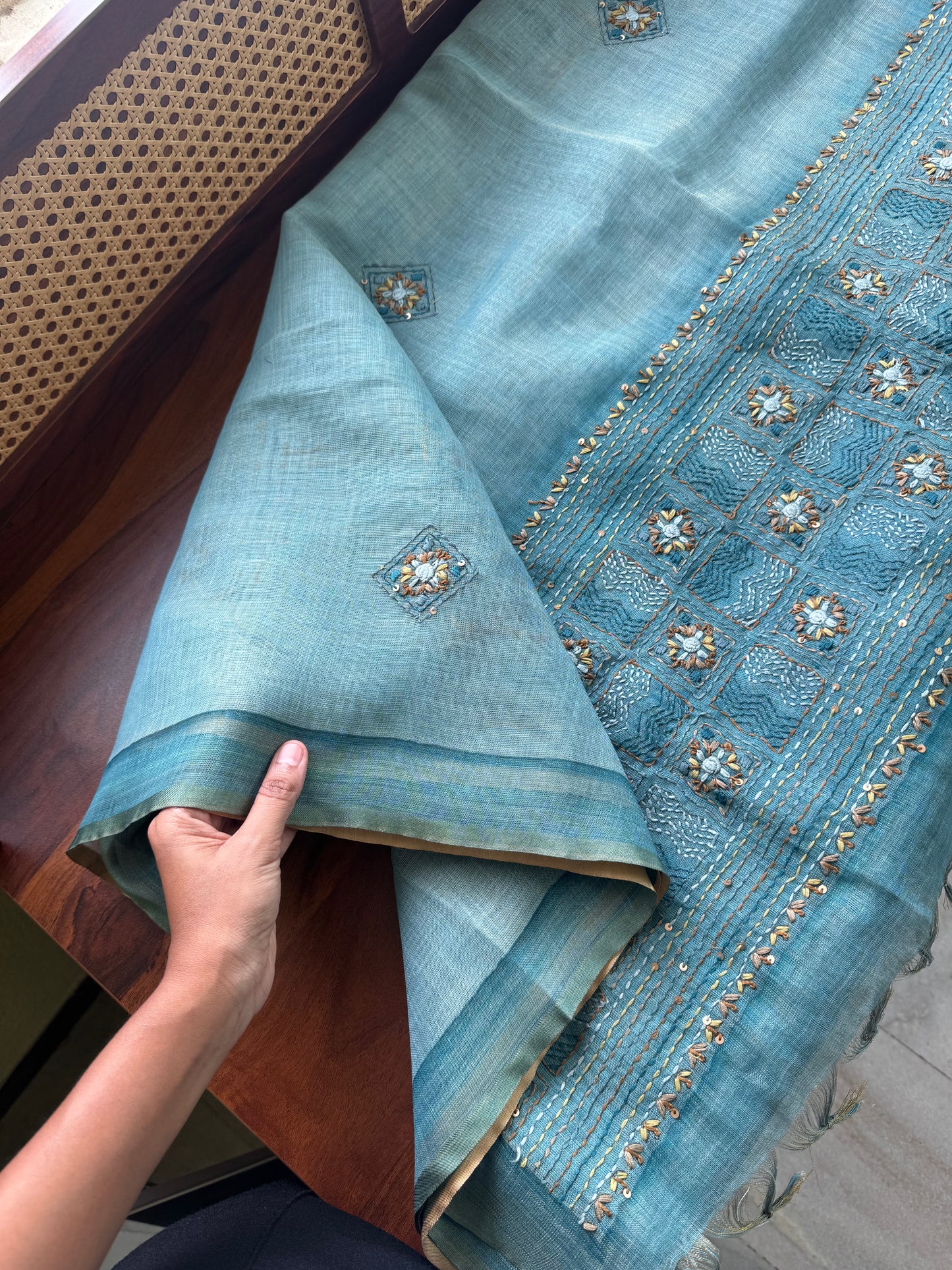 Premium Tissue Linen Sarees with heavy blouse - Blue