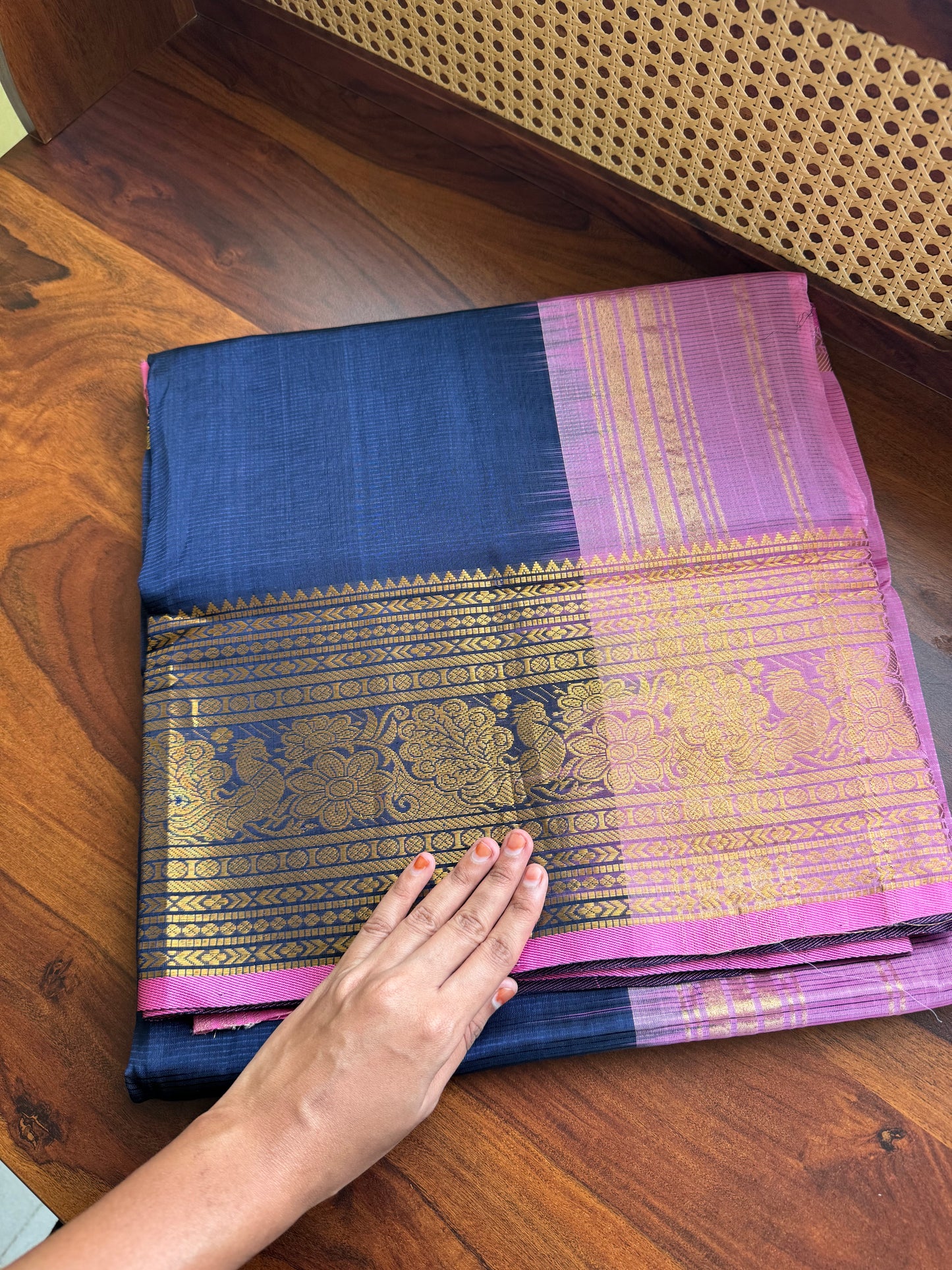 Mangalagiri Handloom Pure Silk Cotton Saree - Blue & Pink