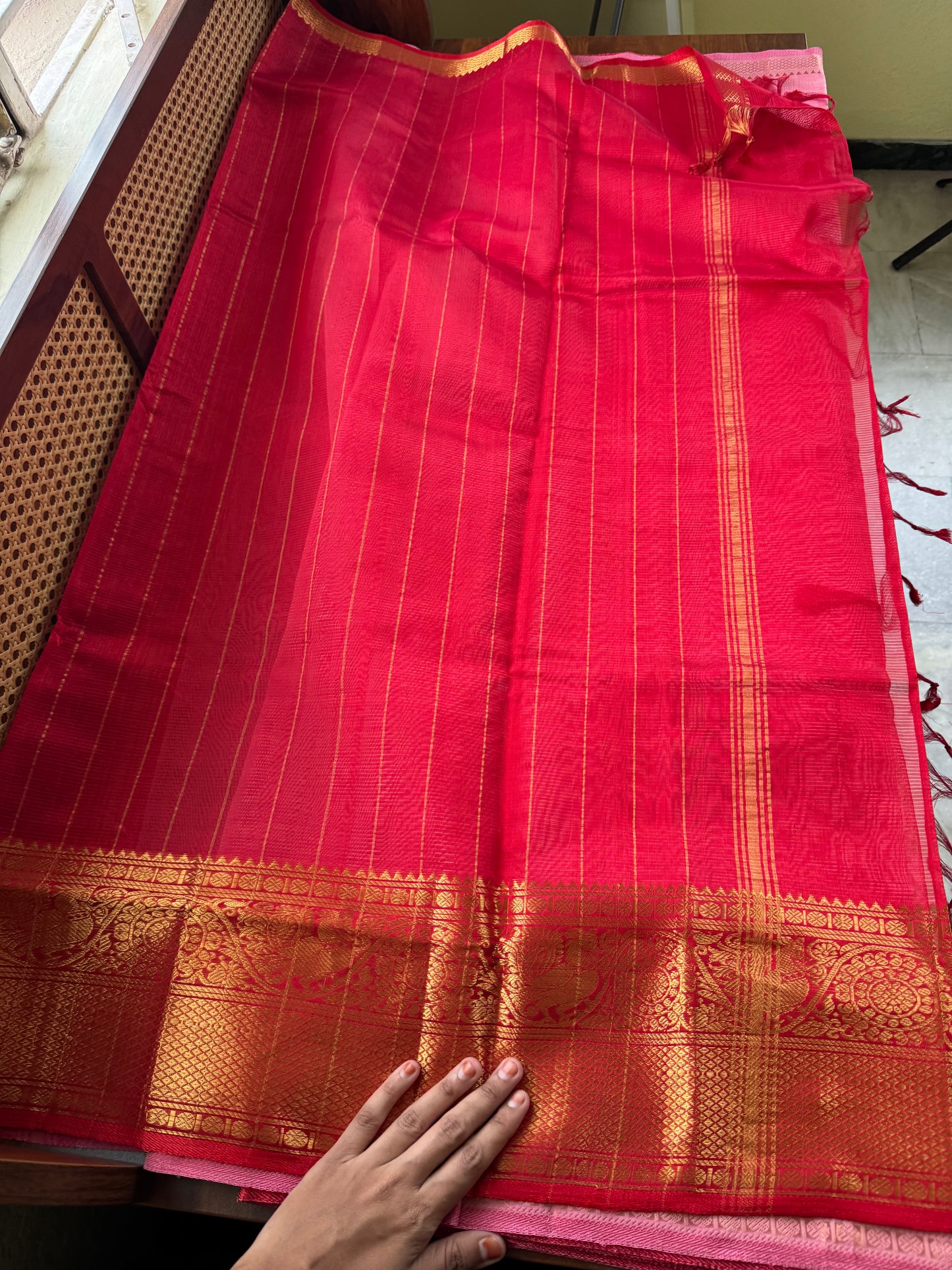 Mangalagiri Handloom Pure Silk Cotton Saree - Pink & Red