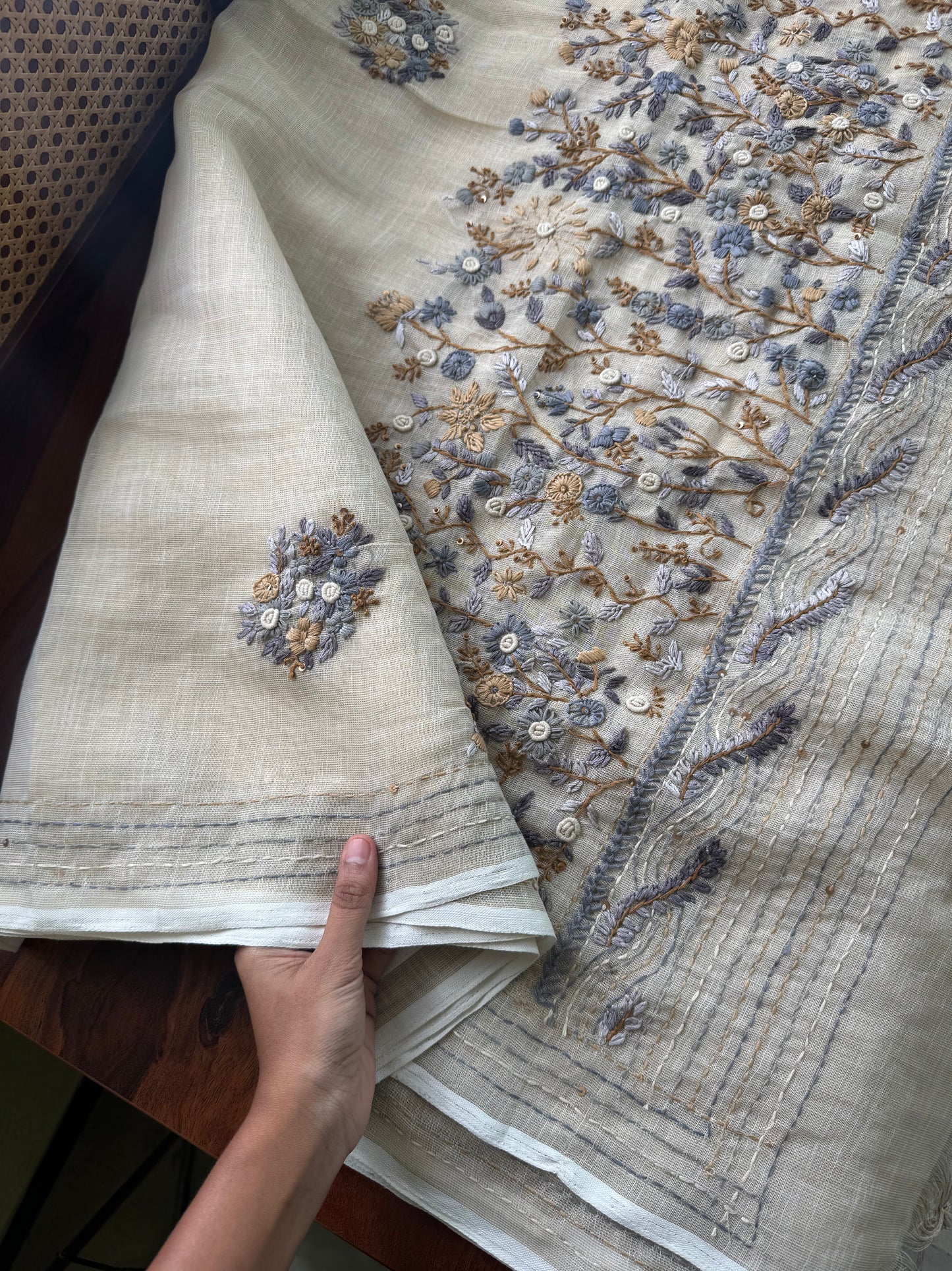 Premium Tissue Linen Sarees - Half White & Grey