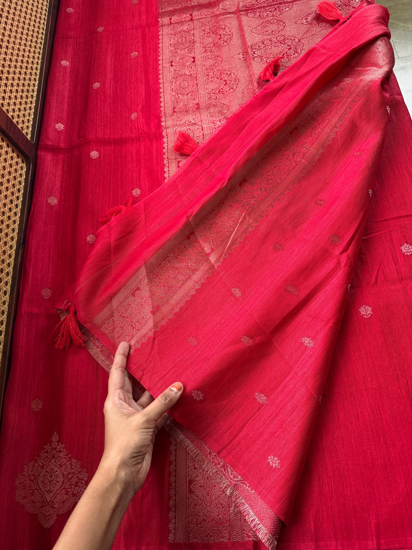 Semi Raw Silk Saree - Red