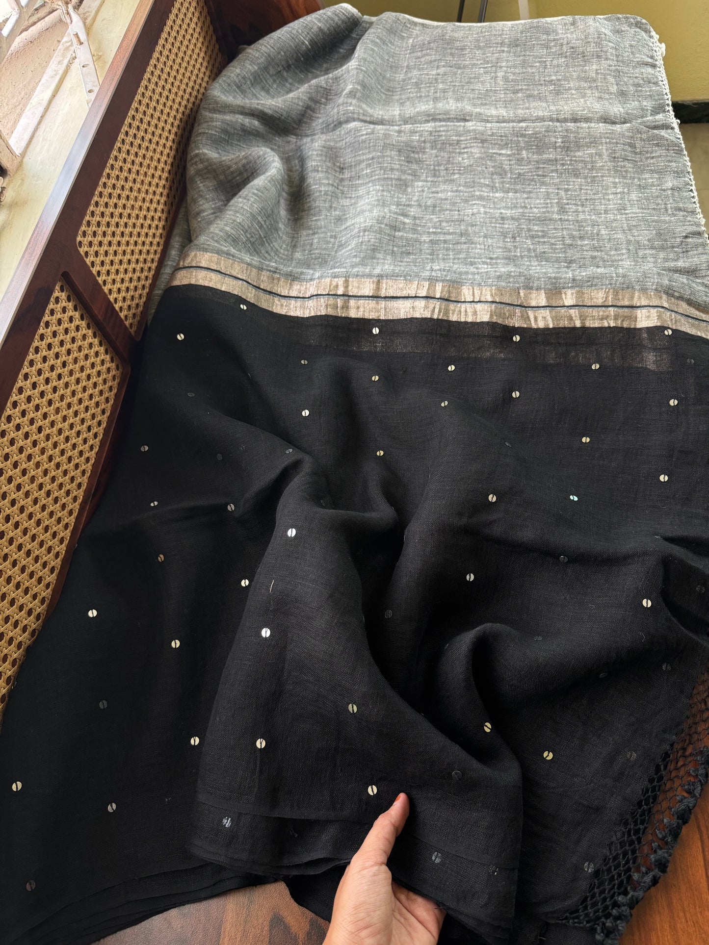 Sequin Pure Linen Saree - Grey & Black