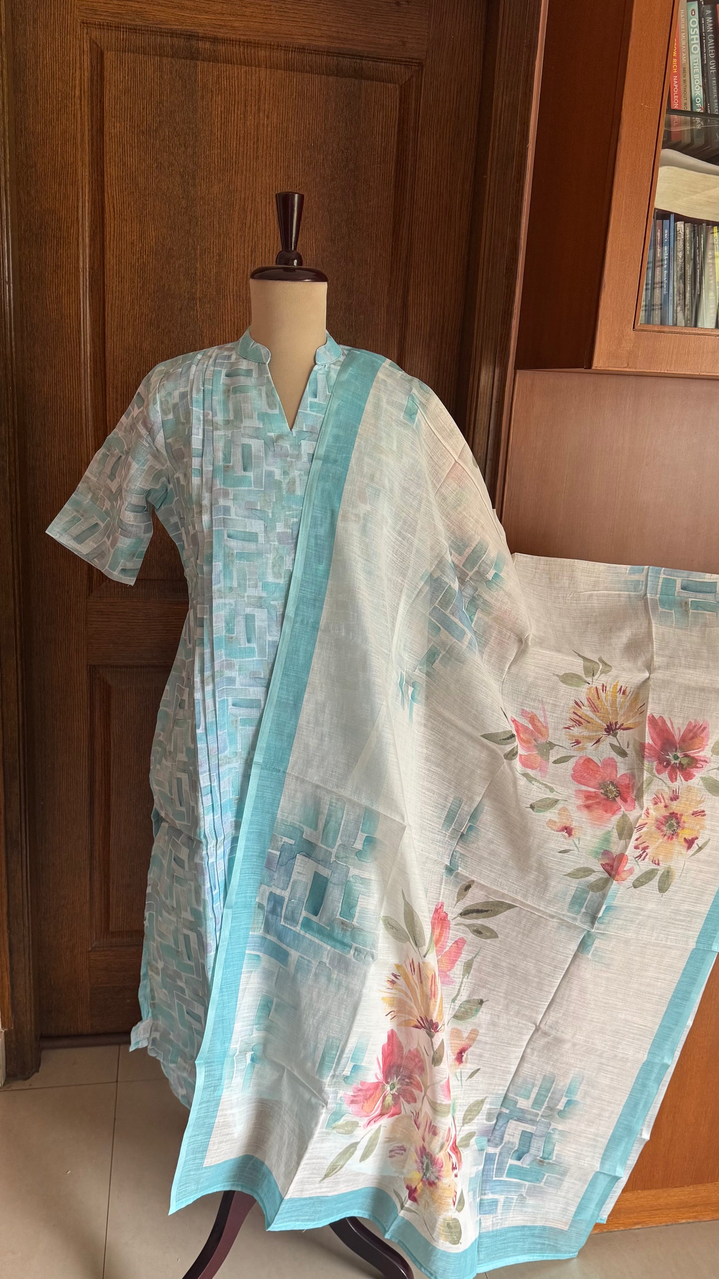 Cotton Linen Top & Shawl - Pastel Blue